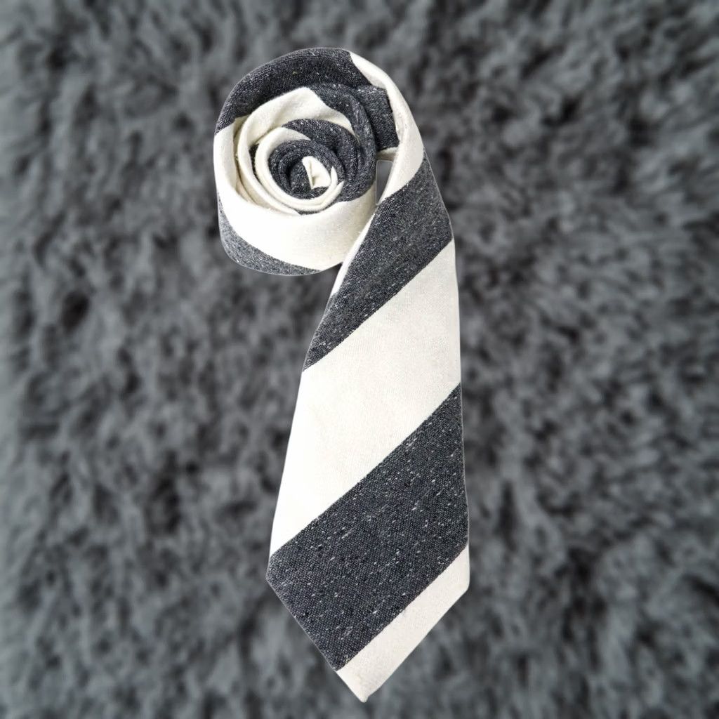 Suitsupply Suitsupply Tie Men's One Size Silk & Linen Blend Pointed Stripe Pattern Size ONE SIZE - 1 Thumbnail