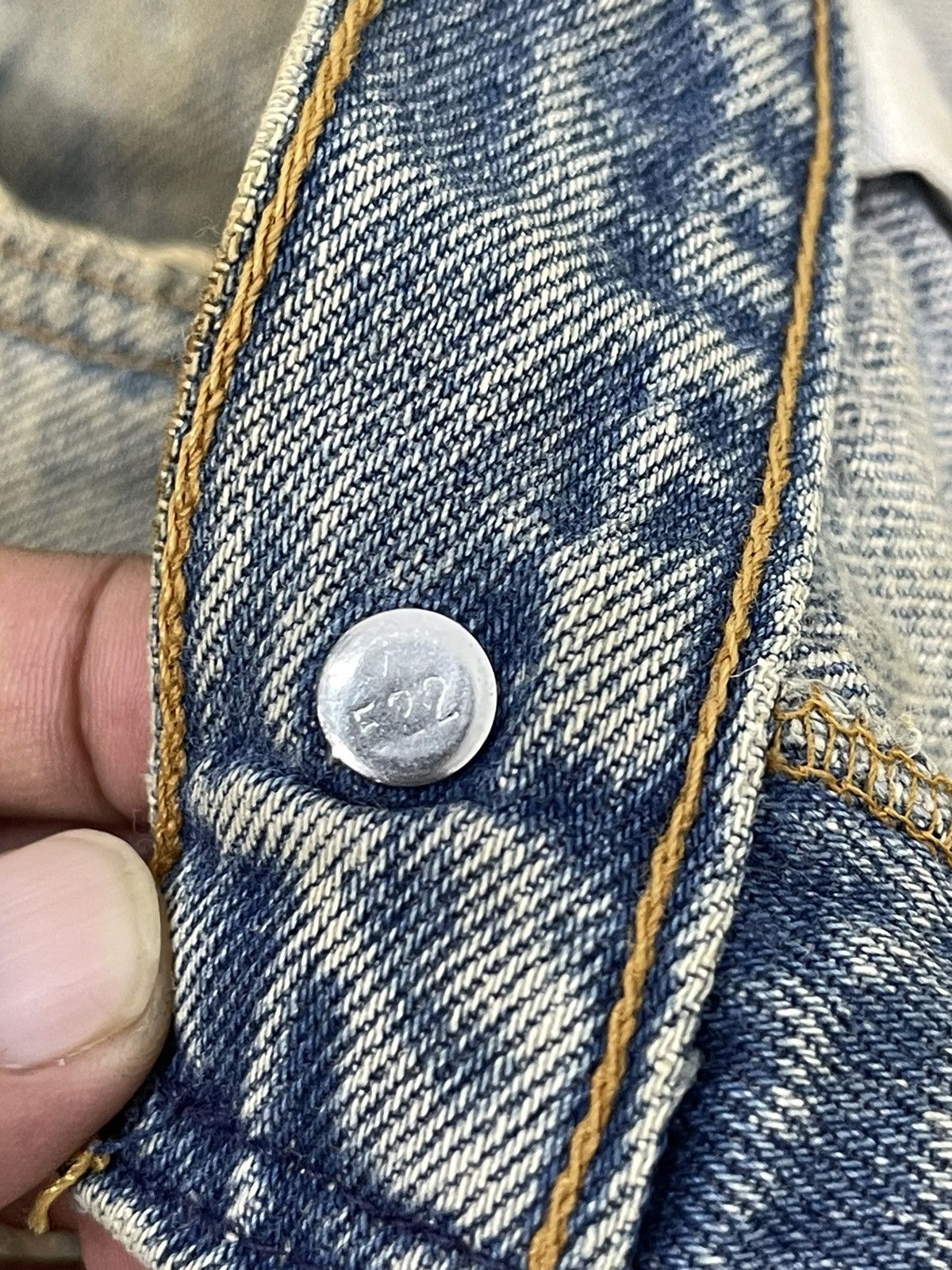 Levi's Vintage Clothing Vtg 1994 Levi’s 501 USA Faded Distress Straight 8🟦8 Size US 31 - 20 Thumbnail