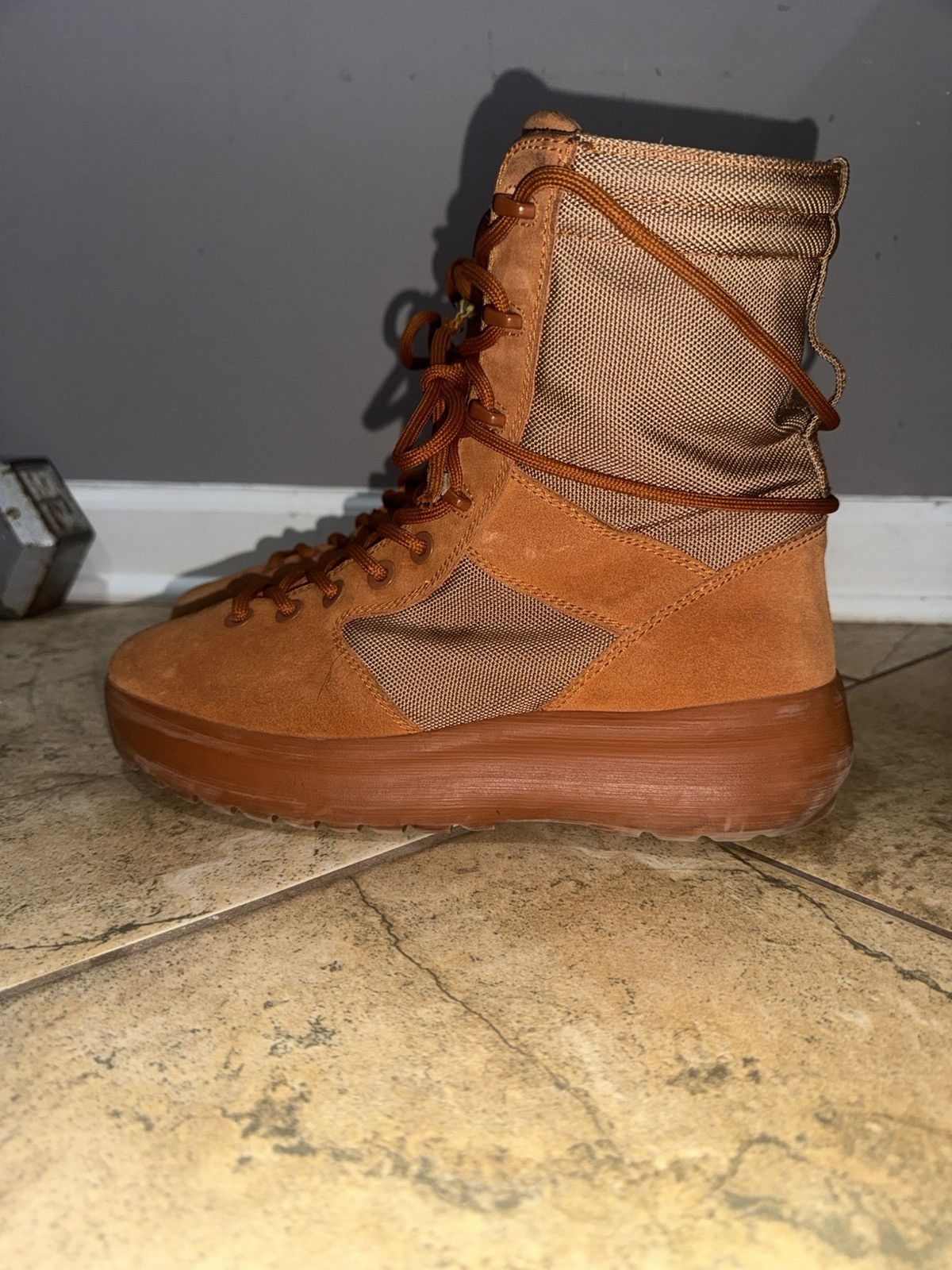 Yeezy Yeezy Season 3 Burnt Sienna Size US 9 / EU 42 - 1 Thumbnail