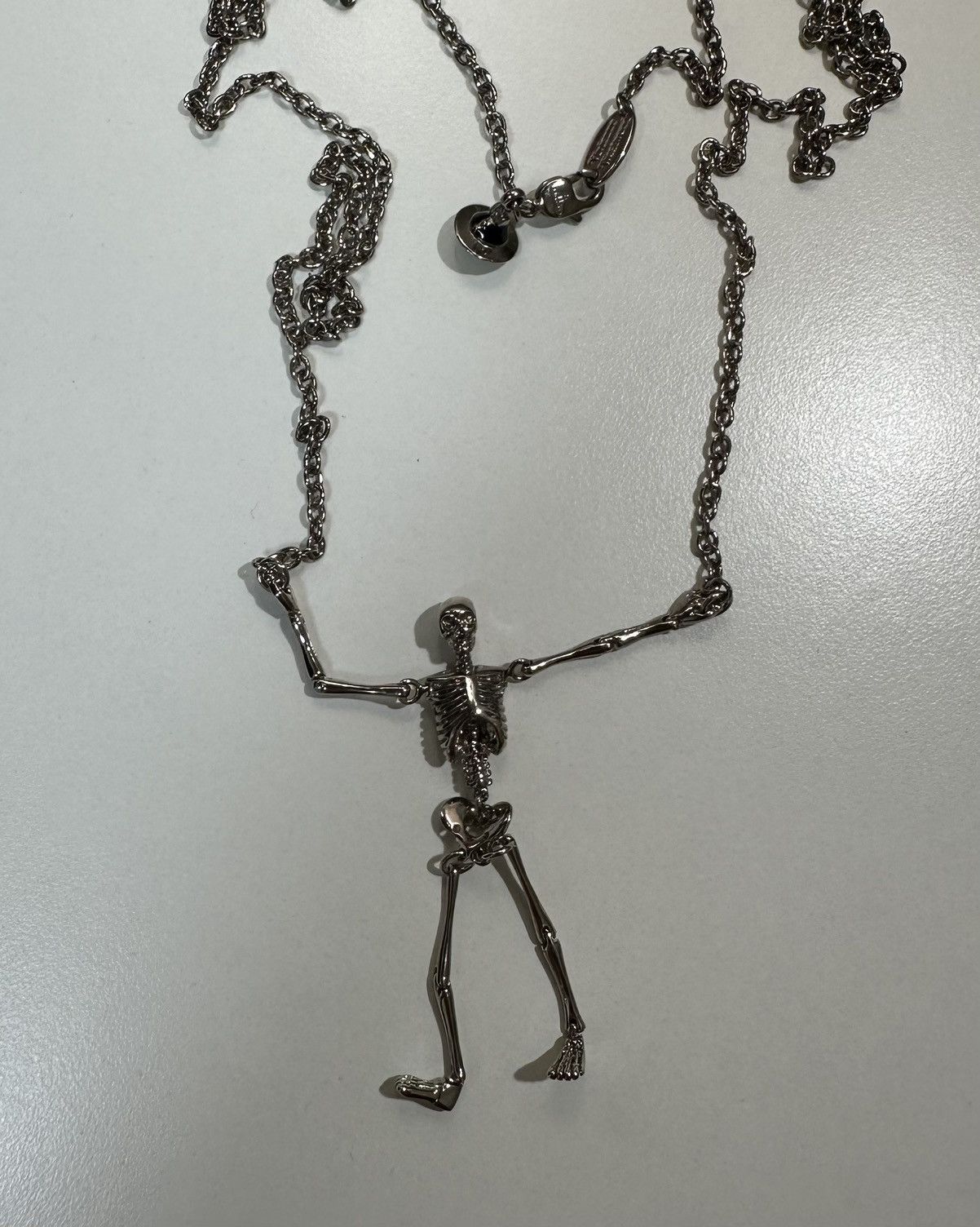 アクセサリー Vivienne Westwood BONE Necklace Vivienne Westwood Gunmetal Fist Bone Pendant Necklace Rare