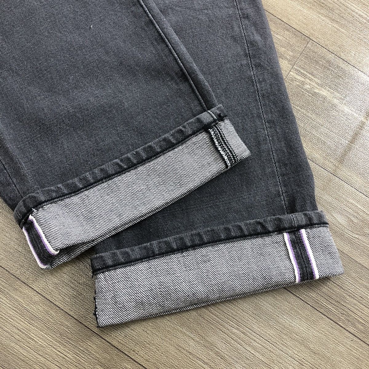Japanese Brand 2002s Neighborhood Savage Narrow Selvedge Denim Pants Size US 33 - 5 Thumbnail