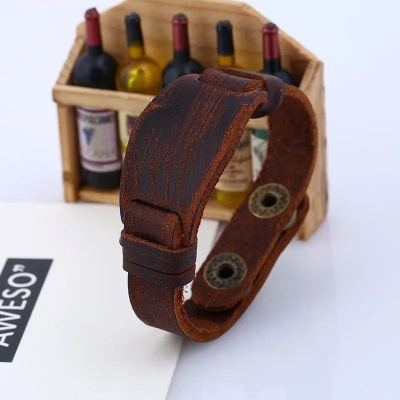Leather × Vintage Fashion Retro Men's Leather Bracelet Brown Wrap Bracelets Size ONE SIZE - 5 Thumbnail