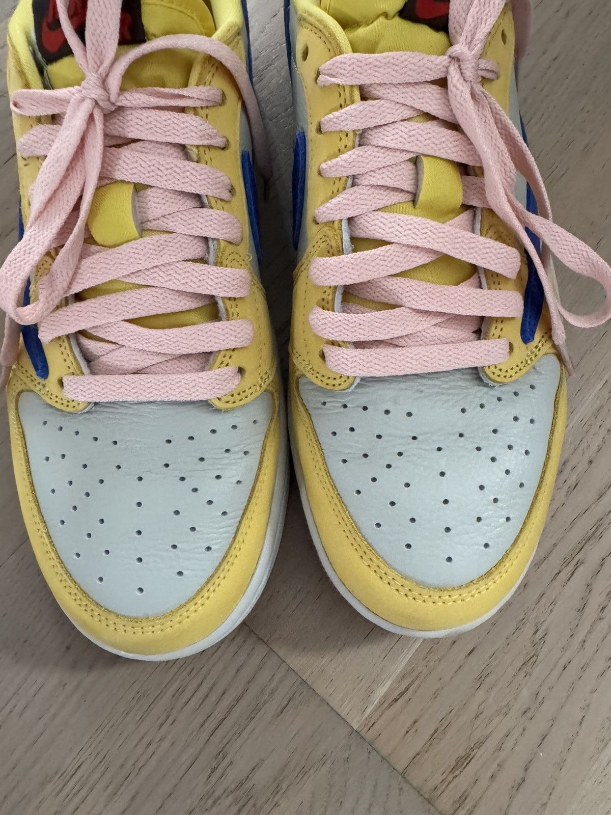 Nike × Travis Scott Air Jordan x Travis Scott Air Jordan 1 Low 0g US10.5 Canary Size US 10.5 / EU 43-44 - 4 Thumbnail