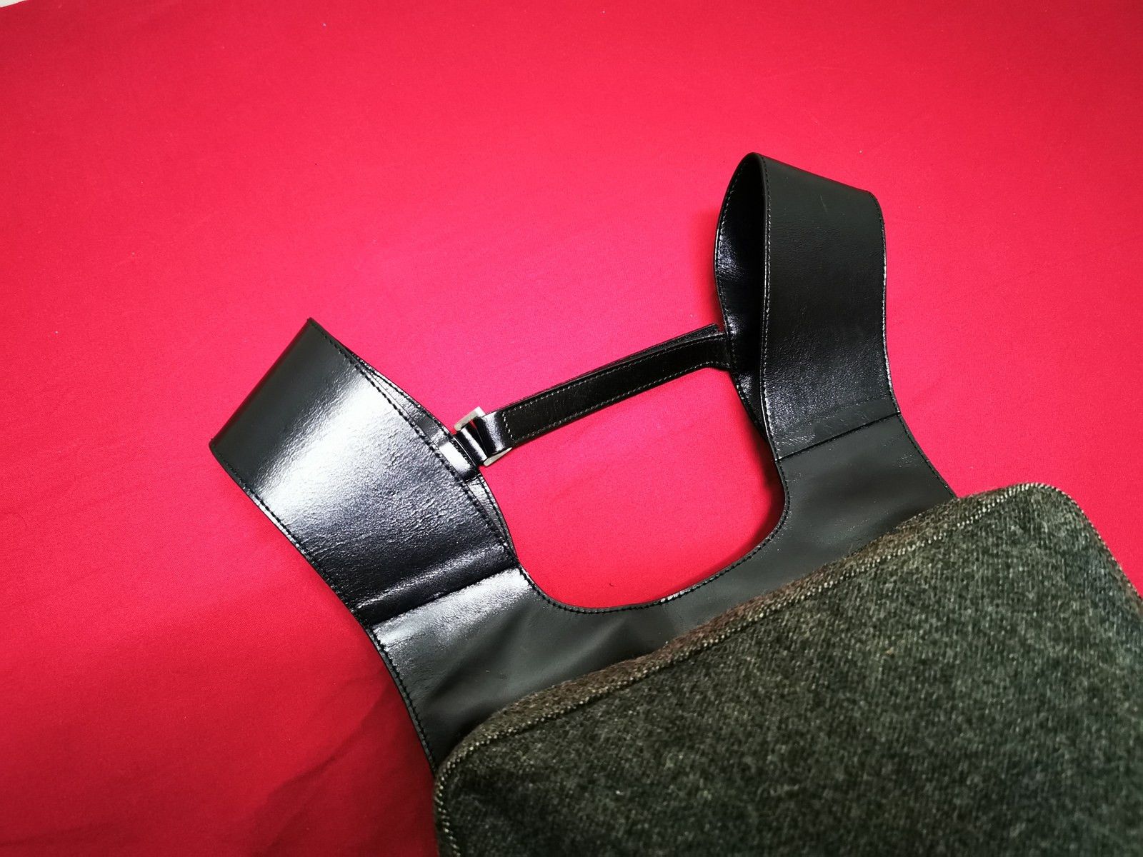Prada Prada 1999 chest rig bag Size ONE SIZE - 4 Thumbnail