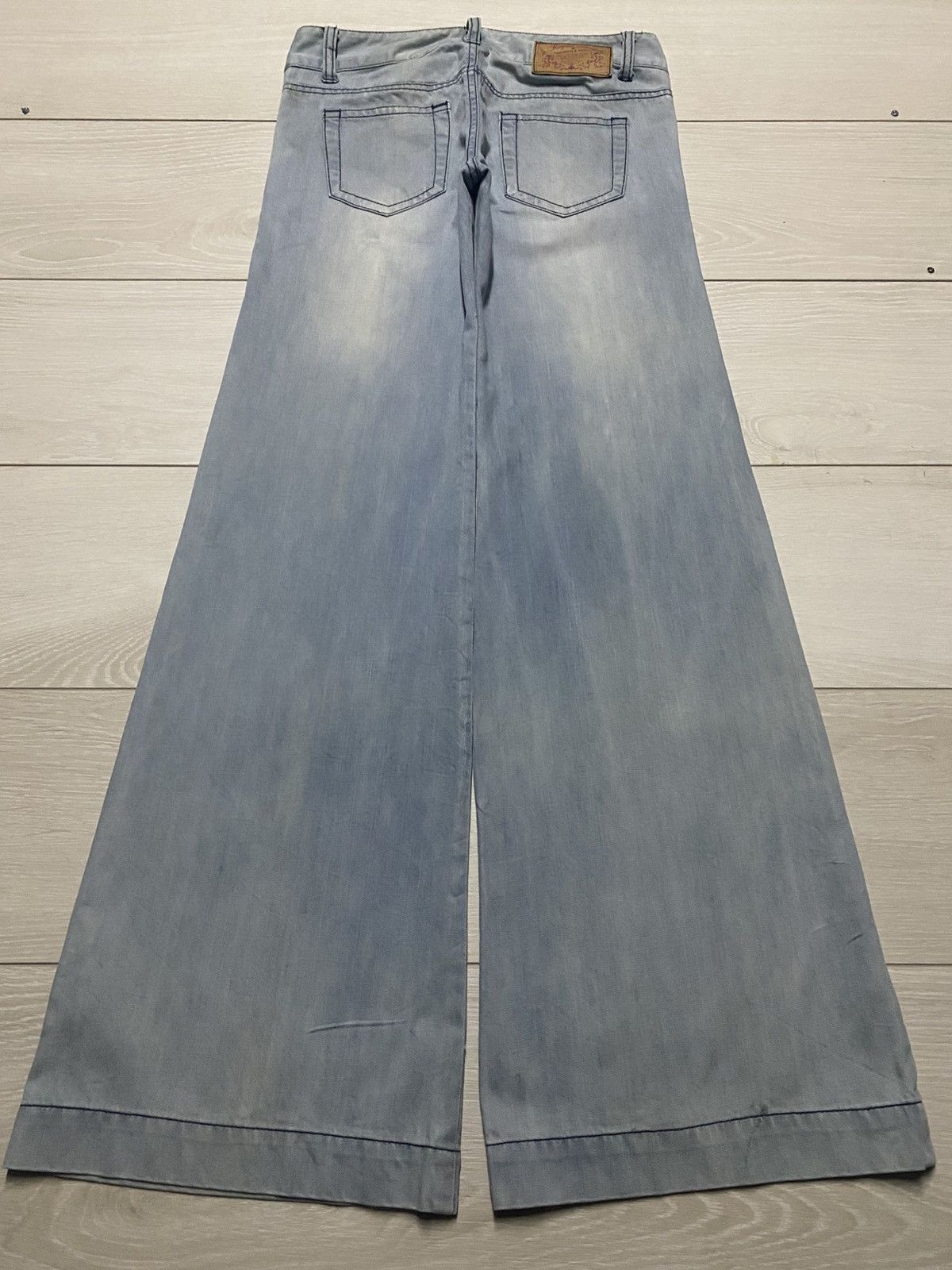JNCO Vintage Royal Party Light Wash Super Baggy Jeans Size US 28 / EU 44 - 2 Thumbnail