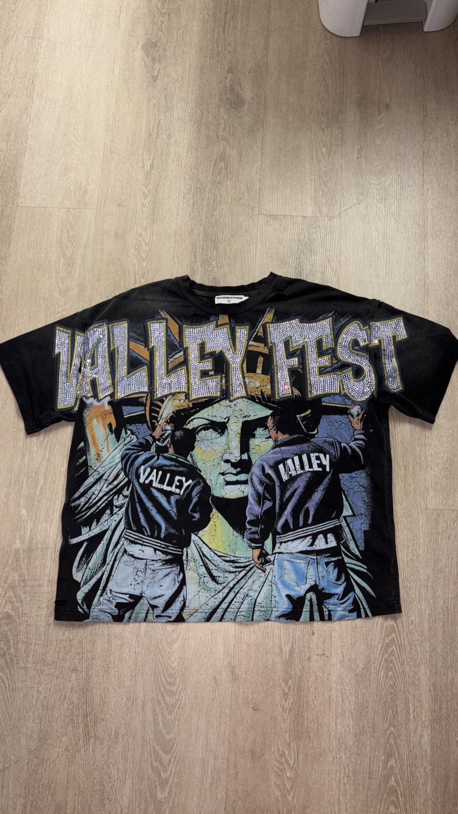 Vale Vale Forever Bling Graffiti Tee Size US XL / EU 56 / 4 - 1 Thumbnail
