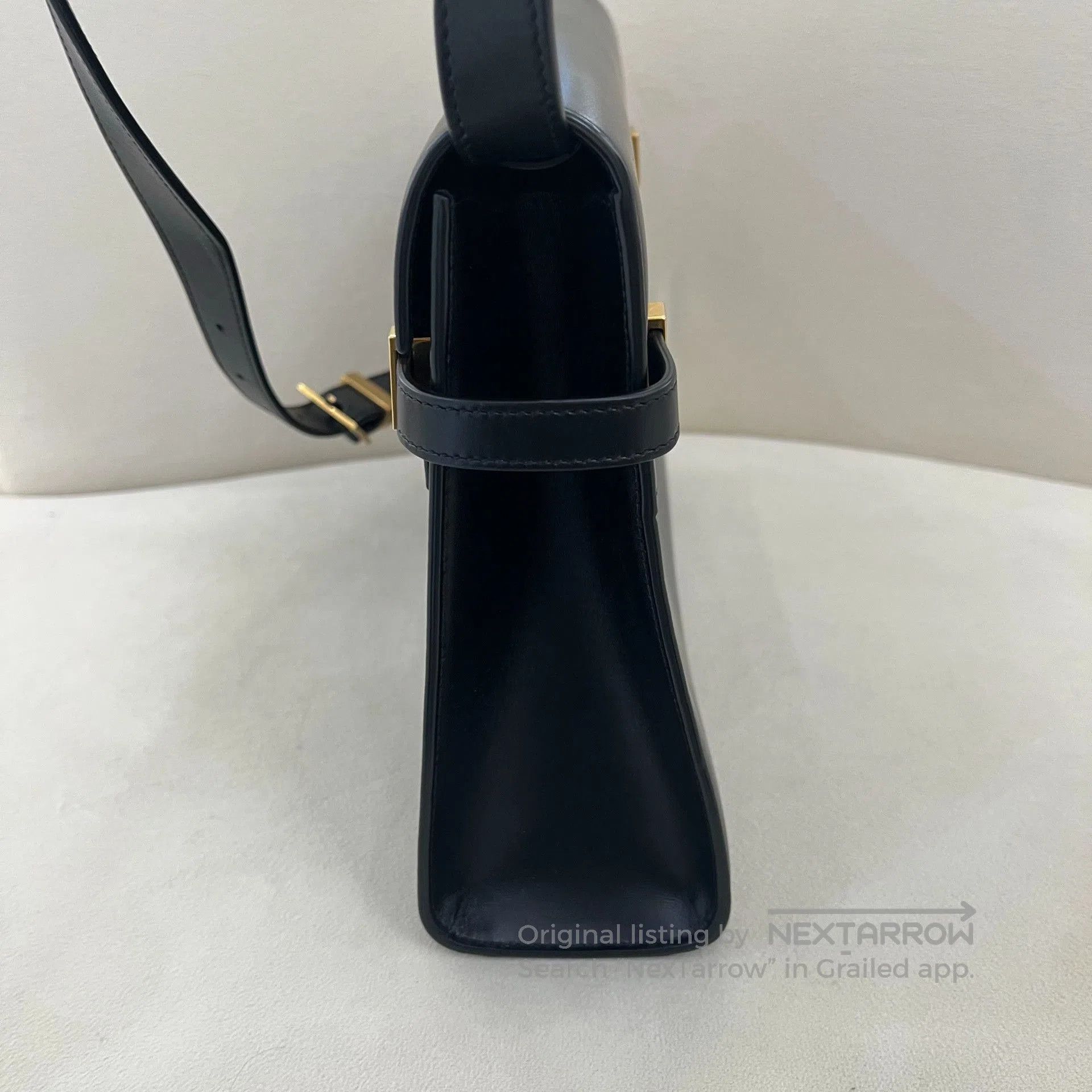 Yves Saint Laurent YSL Manhattan Medium Black Gold. Size ONE SIZE - 4 Thumbnail