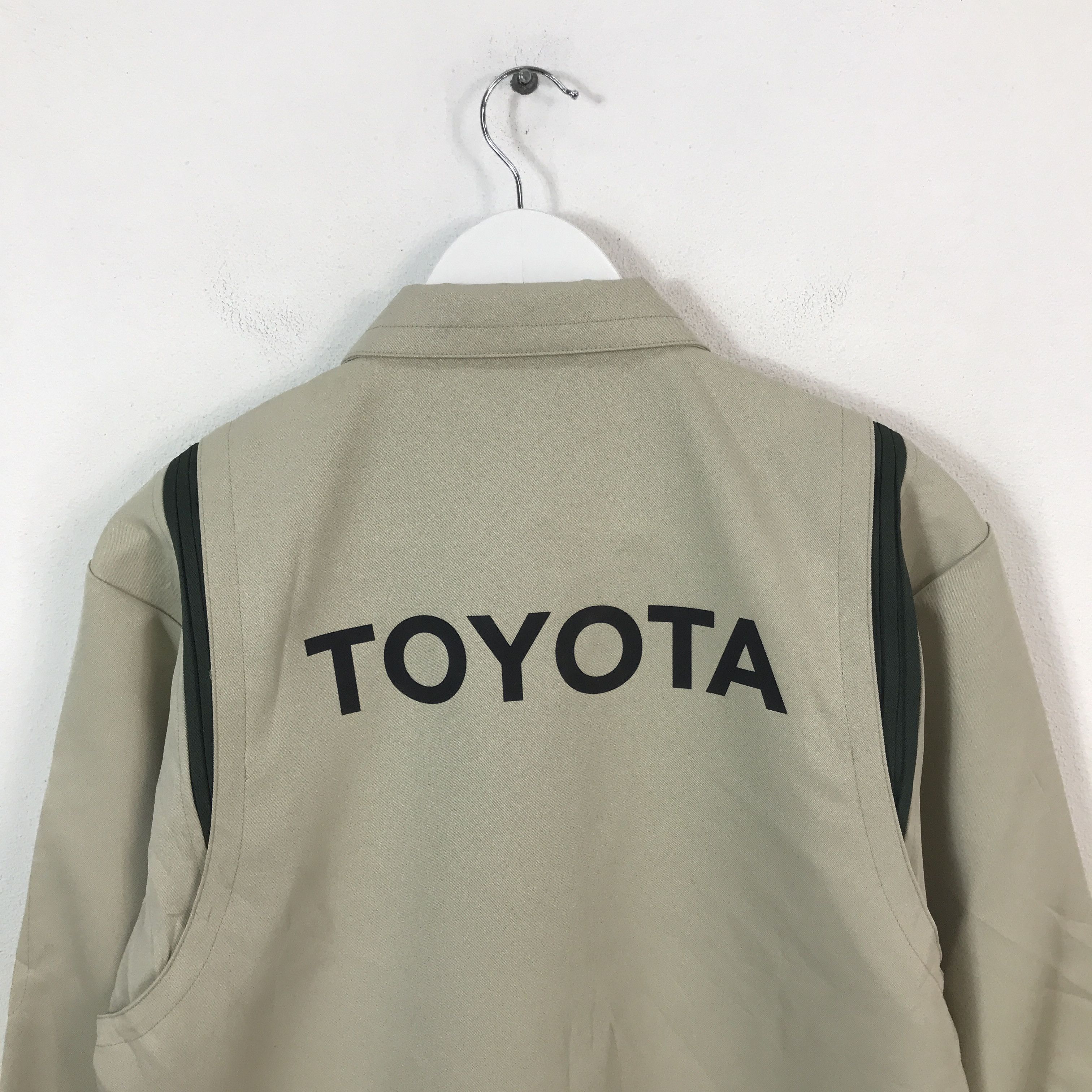 Sports Specialties Vtg Toyota Racing Uniform Motorsport custom jacket Size US L / EU 52-54 / 3 - 4 Thumbnail