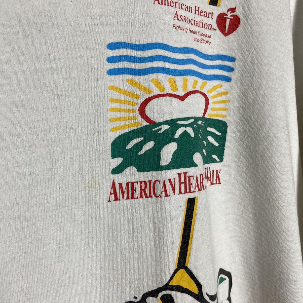 Vintage Vintage 90s American Heart Walk Parody Nike Shoes T-Shirt Size US XL / EU 56 / 4 - 4 Thumbnail