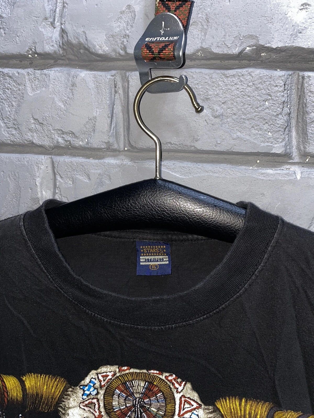 Other Vintage Indians Bones London Zip T-Shirt SZ XL Size US XL / EU 56 / 4 - 4 Thumbnail