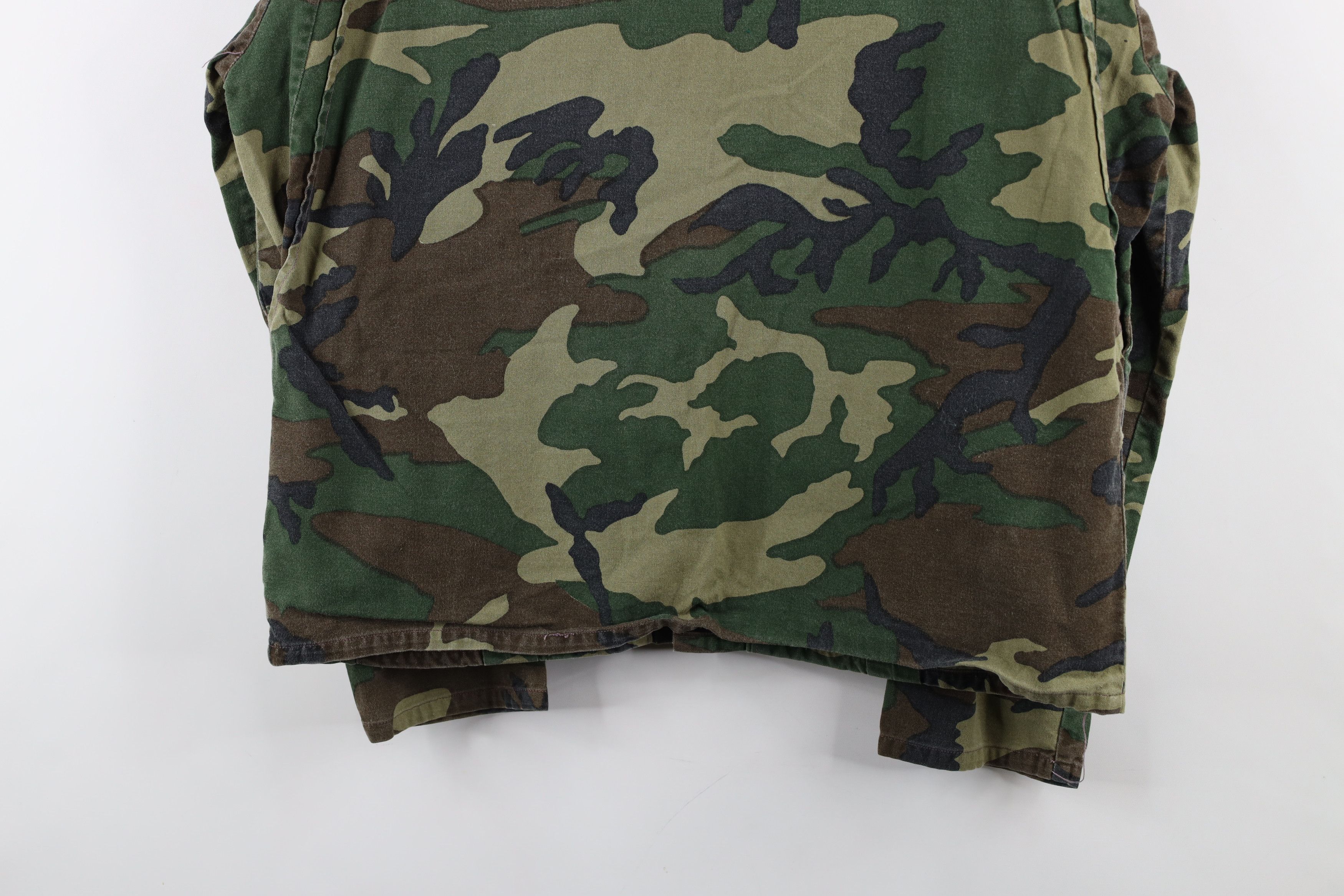 Vintage Vintage 90s Streetwear Camouflage Button Shirt Jacket USA Size US M / EU 48-50 / 2 - 16 Thumbnail