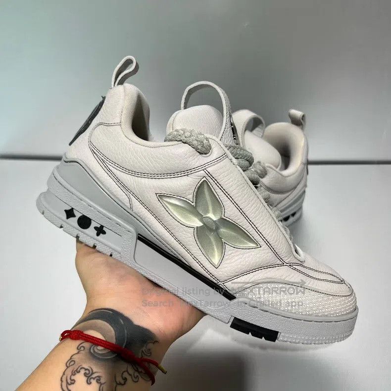 Louis Vuitton Louis Vuitton Stake gray and white bread shoes Size US 8.5 / EU 41-42 - 8 Thumbnail
