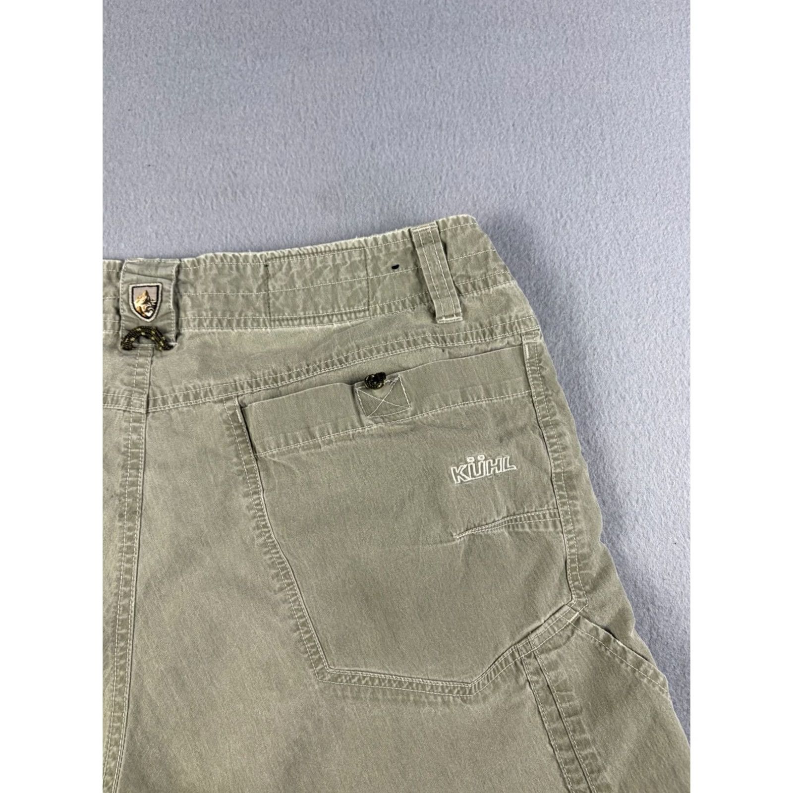 Vintage Kuhl Renegade Shorts Men’s 34 Brown Cargo Pockets Outdoor Utility Hiking Cargo Short Mens 34 Brown Size US 34 / EU 50 - 5 Thumbnail