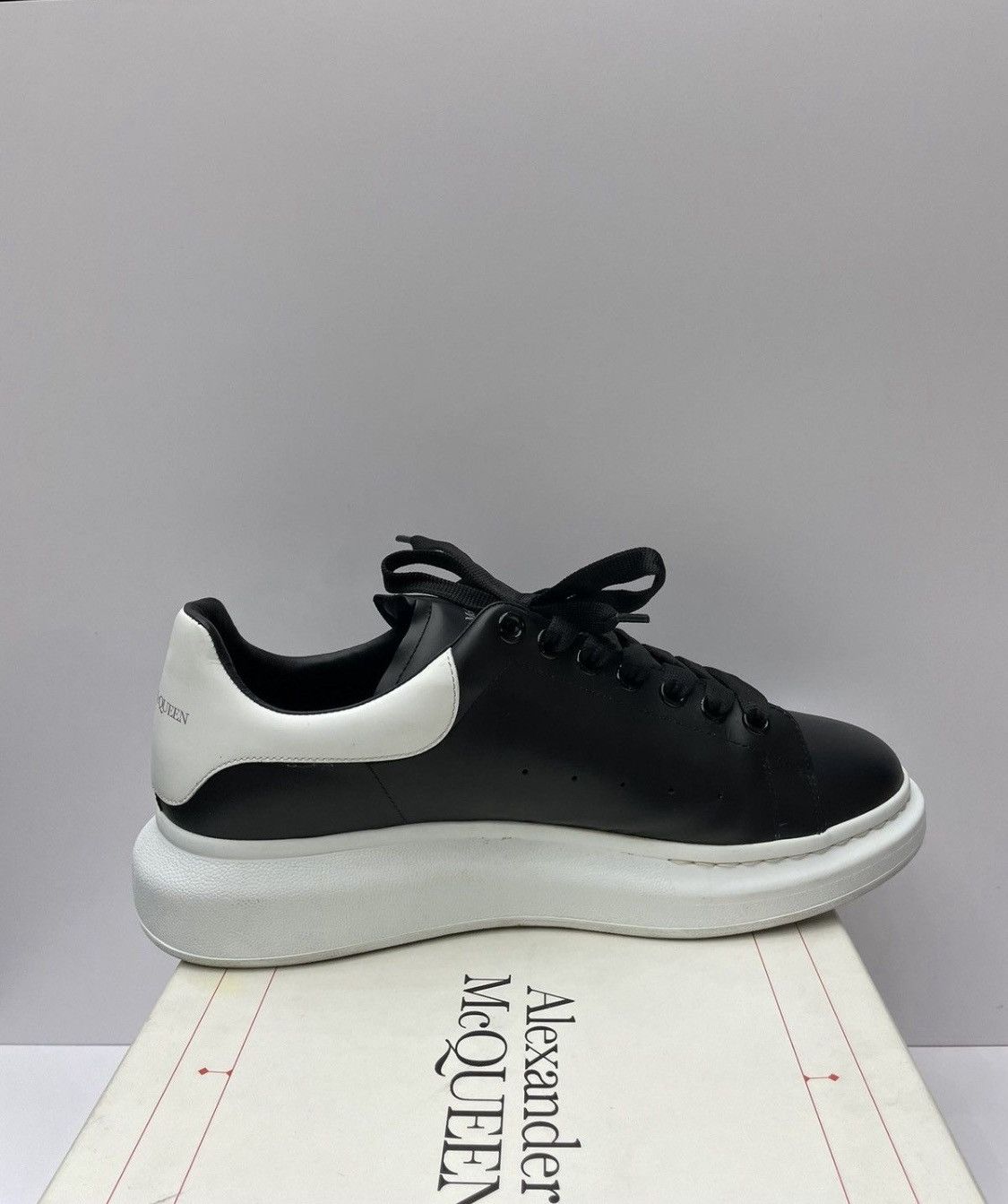 Alexander McQueen Black/white Alexander Mcqueens Size US 11 / EU 44 - 4 Thumbnail