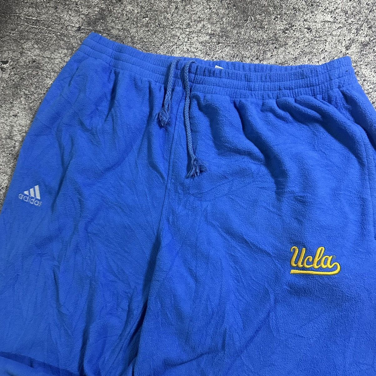 Adidas × Fear of God Vintage Polar Fleece Adidas x Ucla Sweatpants Size US 33 - 2 Thumbnail