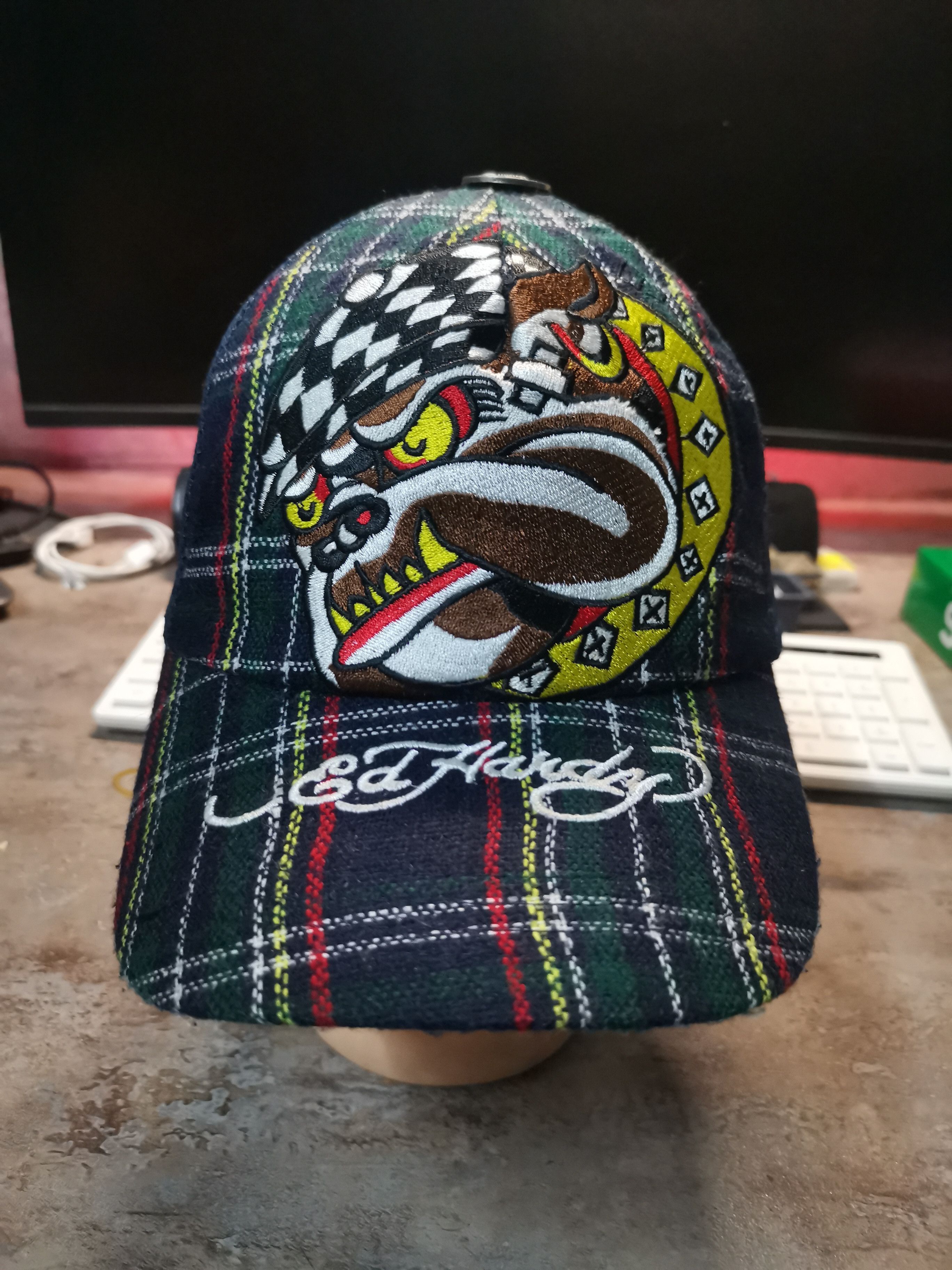 Ed Hardy × Vintage Vintage Tatoo Wear Ed Hardy - Embroidery Size ONE SIZE - 1 Thumbnail