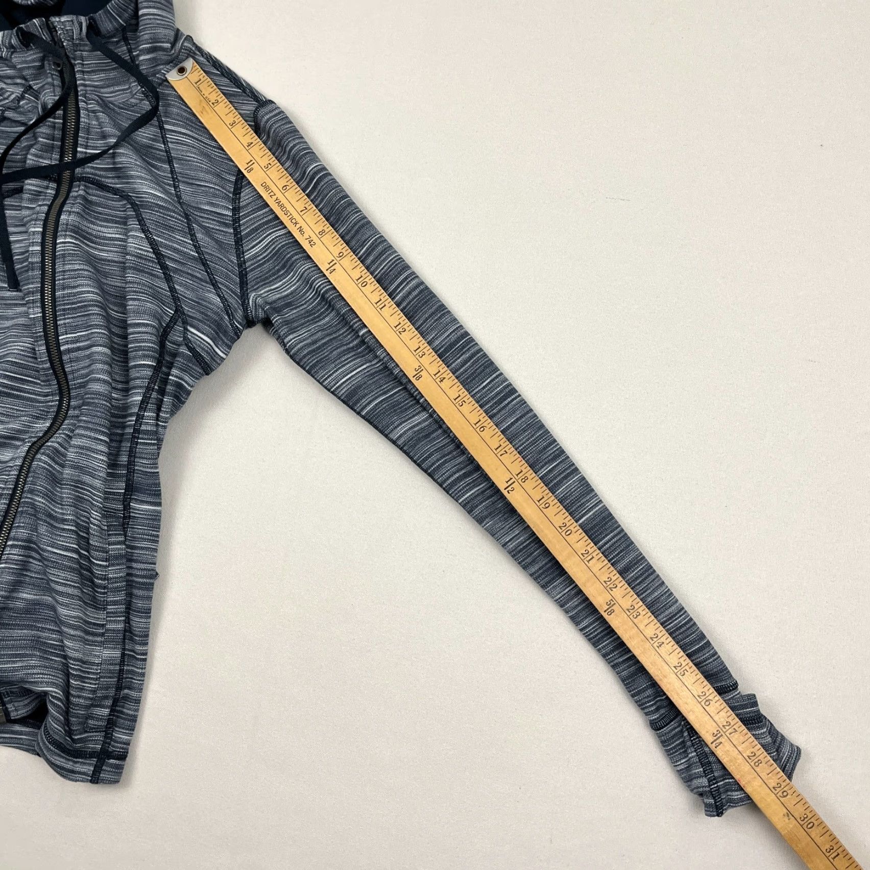 Lululemon Lululemon Hooded Define Jacket Women 8/10 Blue Mini Space Dye Active Nulu W4BF8S Size M / US 6-8 / IT 42-44 - 7 Thumbnail