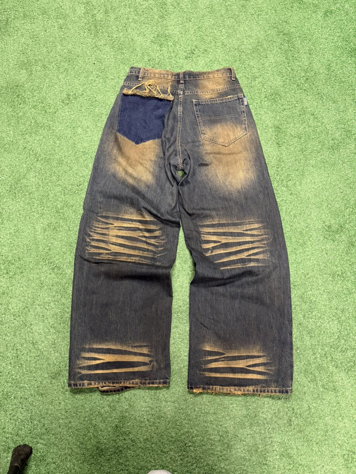 Vale Vale thrashed denim sized 30 Size US 30 / EU 46 - 6 Thumbnail