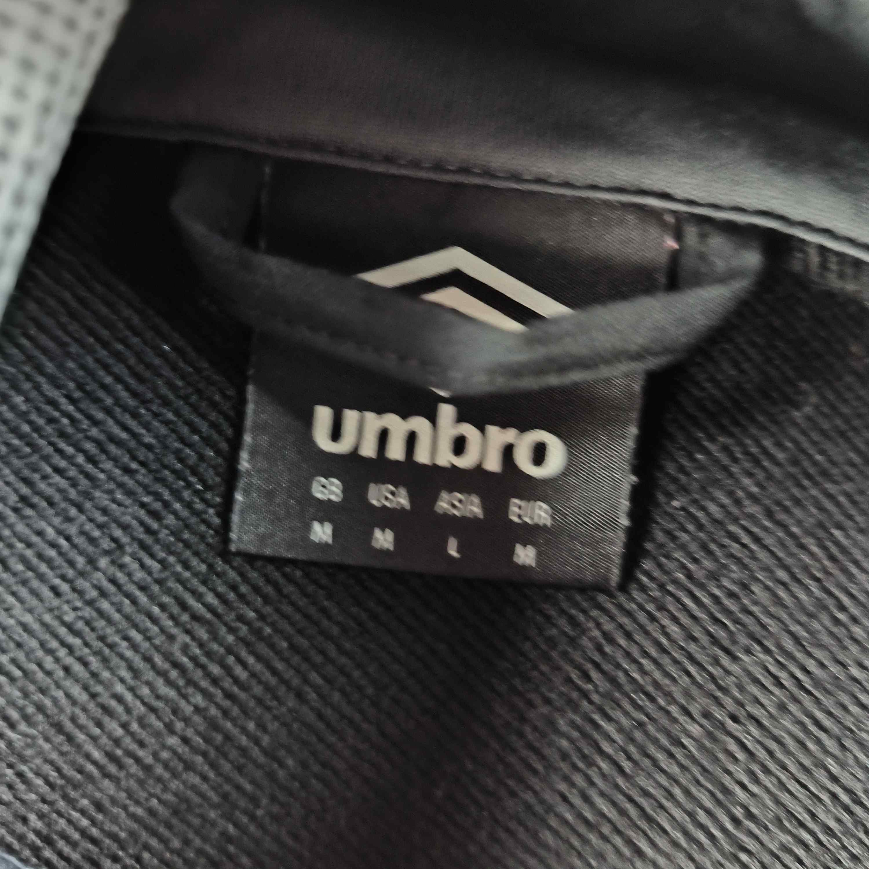 Umbro Heart of Midlothian Umbro football jacket size M Size US M / EU 48-50 / 2 - 4 Thumbnail