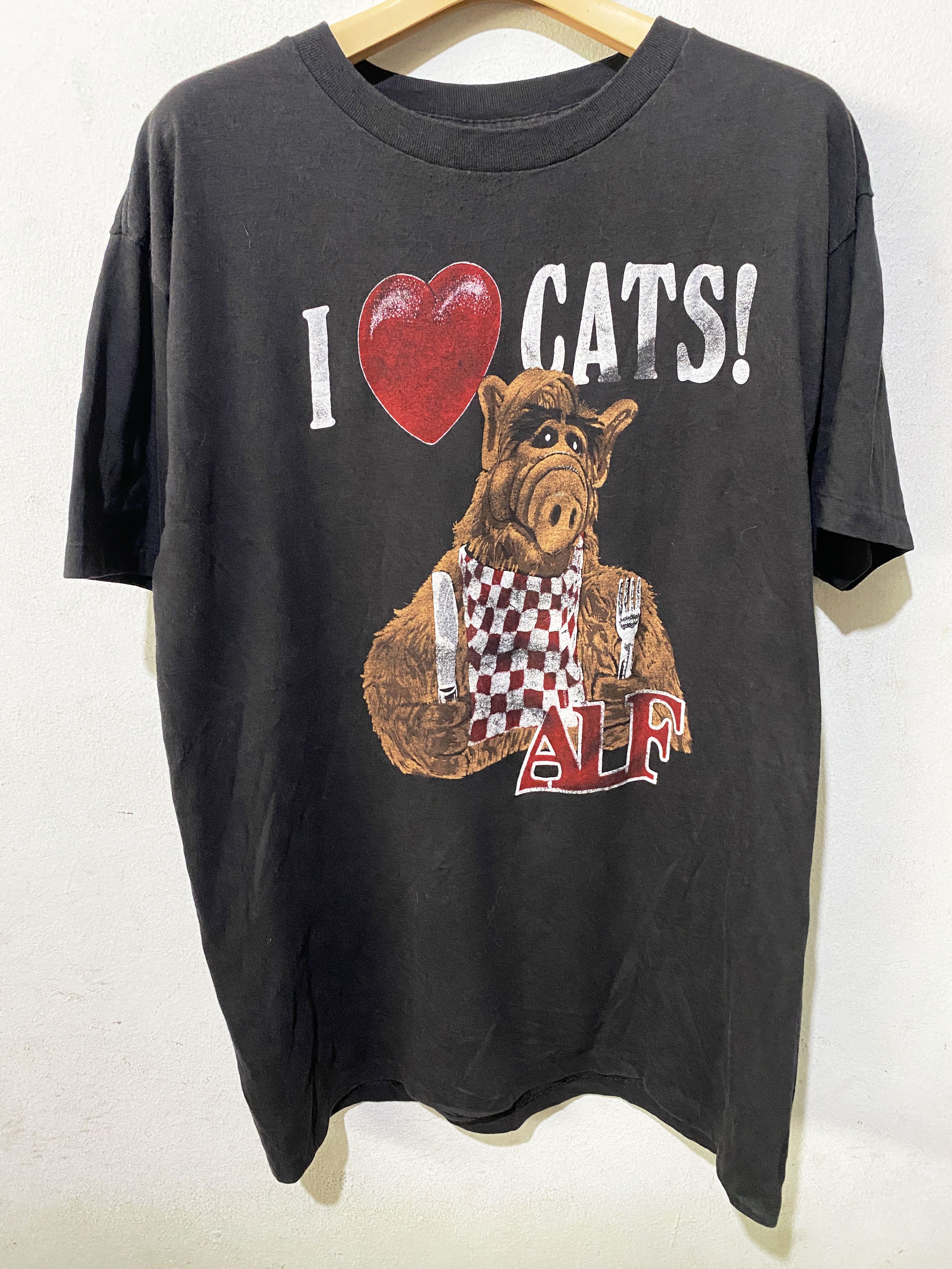 image of Cartoon Network x Vintage 80's Alf I Love Cats Shirt in Black, Men's (Size Large)