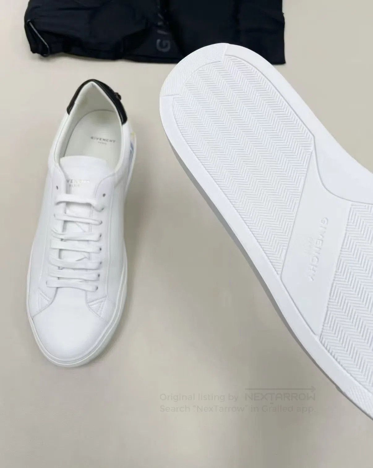 Givenchy White Low-Top Lace-Up Sneakers. Size US 9.5 / EU 42-43 - 6 Thumbnail