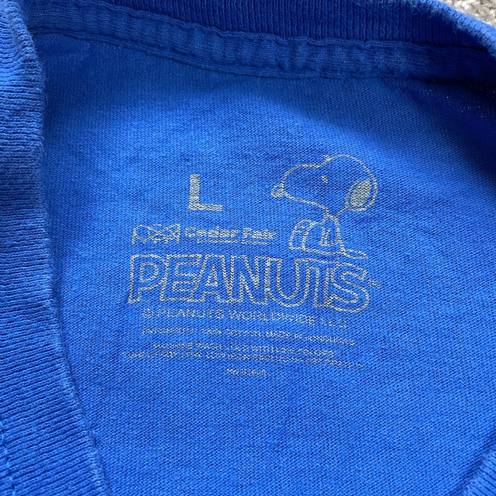 Peanuts VINTAGE Charlie Brown Shirt Adult Large Blue Christmas Peanuts Knit T-Shirt Mens 90s Logo Print Size US L / EU 52-54 / 3 - 3 Thumbnail