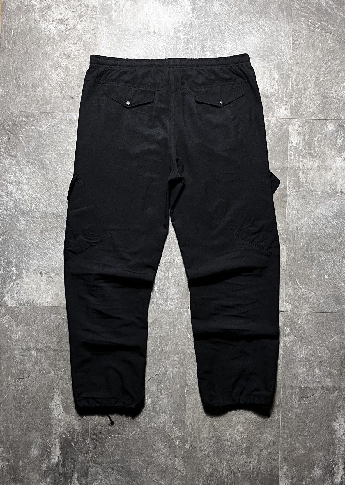 Nike Vintage Nike Track Pants Cargo Nylon Swoosh Baggy Size US 34 / EU 50 - 8 Thumbnail