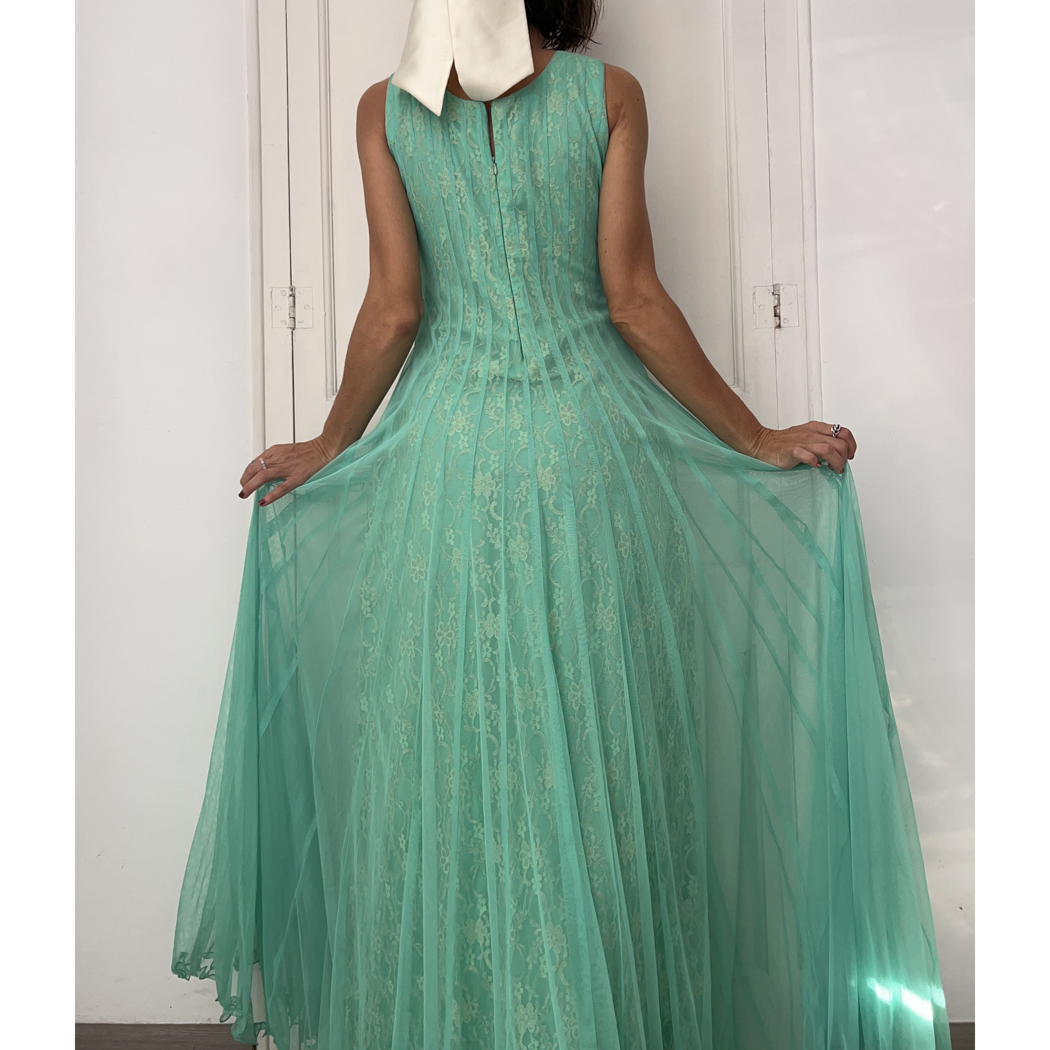 Vintage Mint Green Gold Embroidered Anarkali Gown Size M / US 6-8 / IT 42-44 - 3 Thumbnail