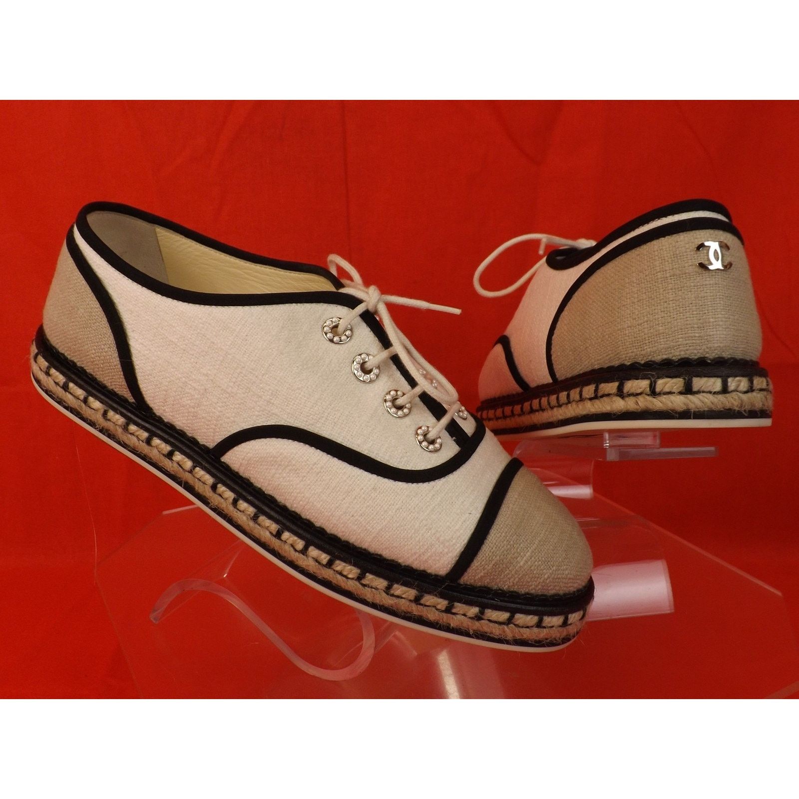 Chanel CHANEL BEIGE CANVAS PEARLS CC ESPADRILLE FLAT OXFORDS 39.5 Size US 9.5 / IT 39.5 - 4 Thumbnail