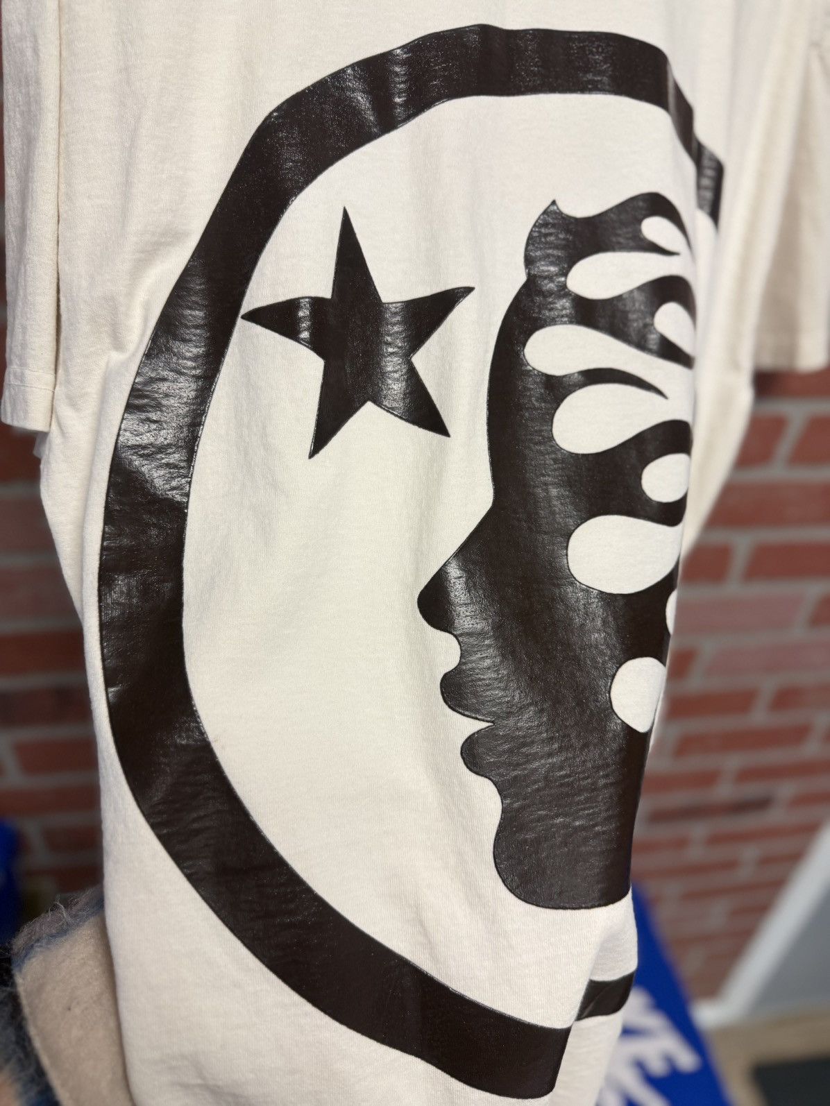 HELLSTAR Hellstar “Brown Gel Logo” Tee Shirt Size L (NEW) Authentic Size US L / EU 52-54 / 3 - 7 Thumbnail