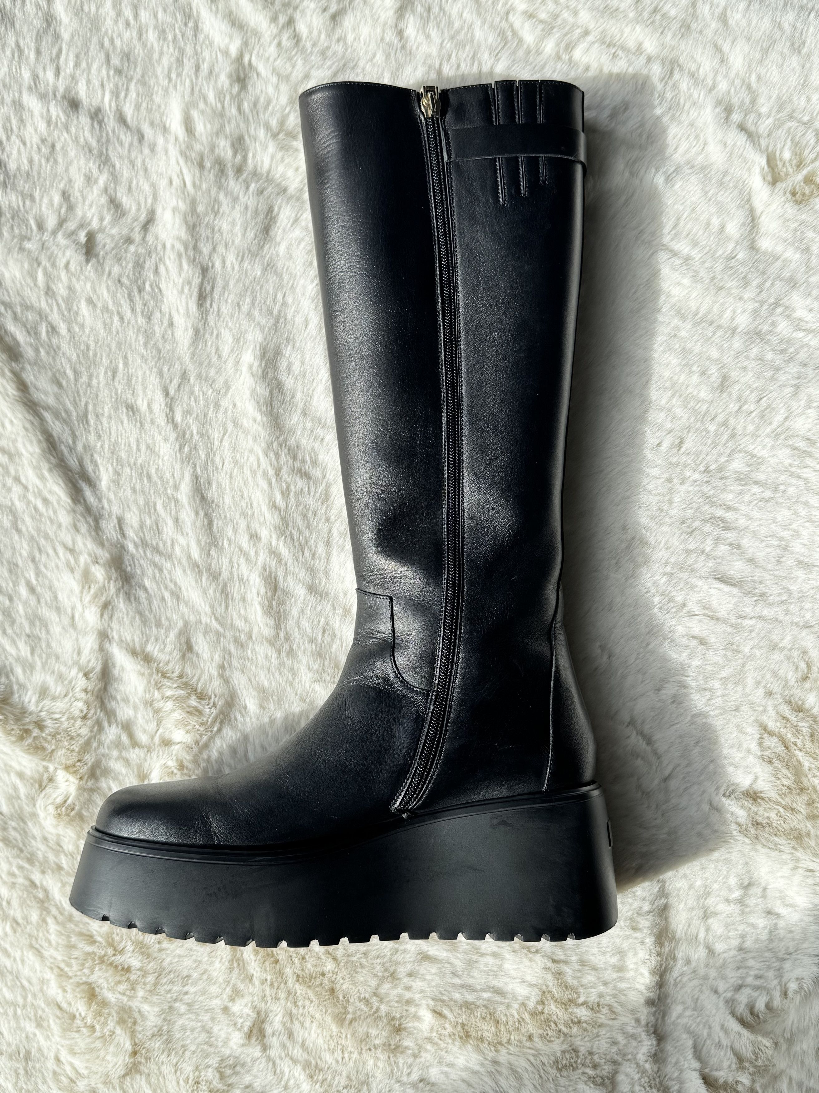 Aigner Aigner Stella black leather boots on platforms 39 Size US 9 / IT 39 - 3 Thumbnail