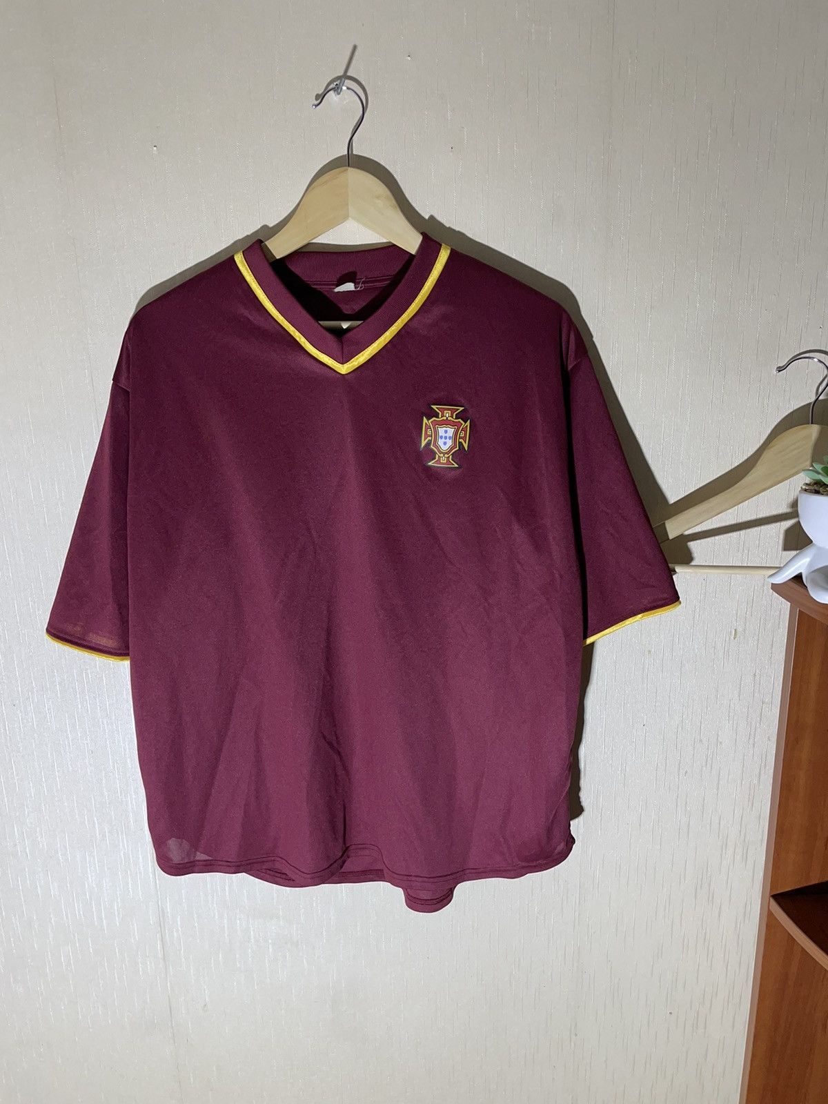 Vintage Portugal Figo #7 vintage soccer jersey streetwear Size US XL / EU 56 / 4 - 2 Thumbnail