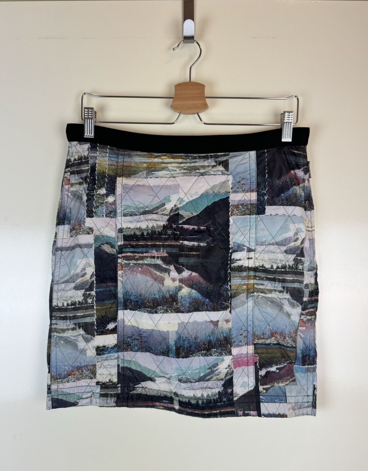 Hysteric Glamour Marc Cain quilted nylon skirt avant garde gothic mountain S Size 26" / US 2 / IT 38 - 1 Thumbnail