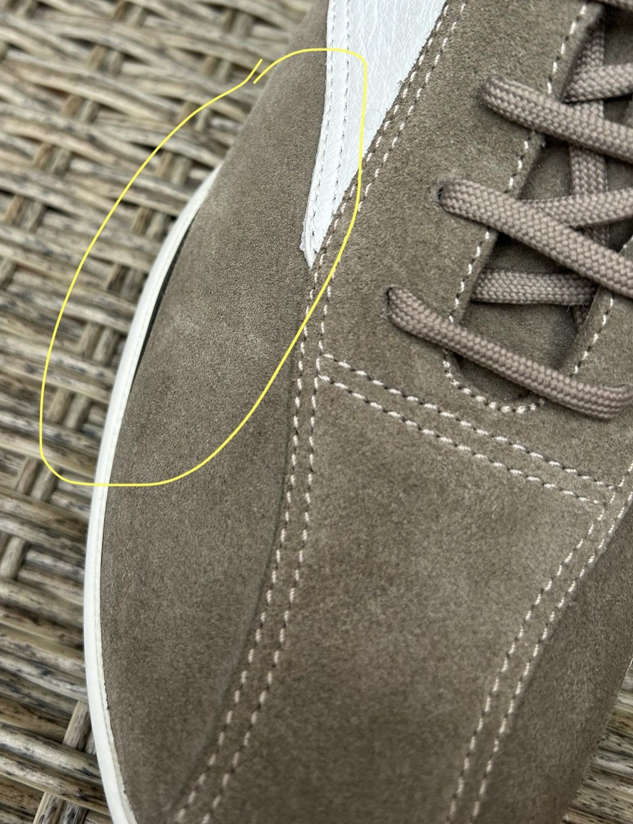Prada × Vintage Vintage Prada Sport Two Tone Low-Top Beige Trainers 39.5 Size US 6 / EU 39 - 12 Thumbnail