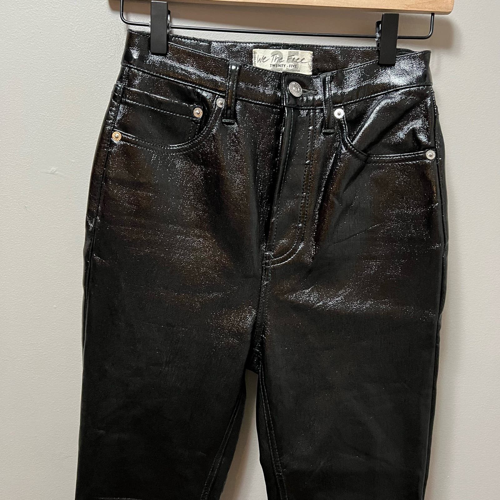 Free People Free People Phoenix Button Fly Skinny Jeans in Black size 25 Size 25" / US 0 / IT 36 - 2 Thumbnail