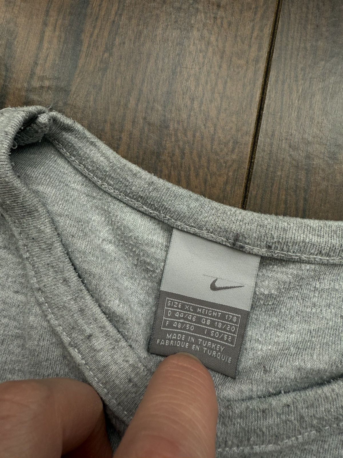 Nike Vintage Nike Air T-Shirt Size US XL / EU 56 / 4 - 3 Thumbnail