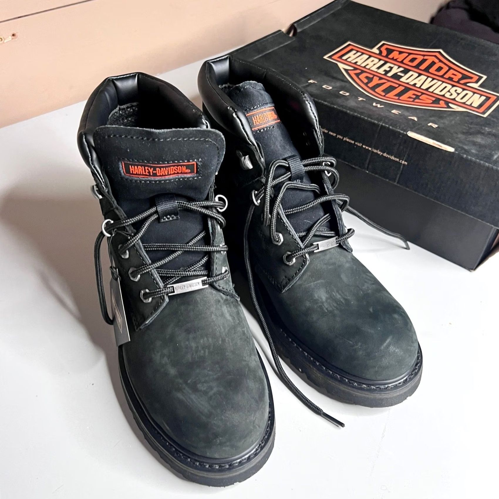 Harley Davidson Harley-Davidson Badlands Mens Black Leather Boots D91005 Size 10 NIB Boots Leather Black Mens Badlands Rubber Outsole Non-Slip Padded Lace Up Logo Size US 9 / EU 42 - 7 Thumbnail