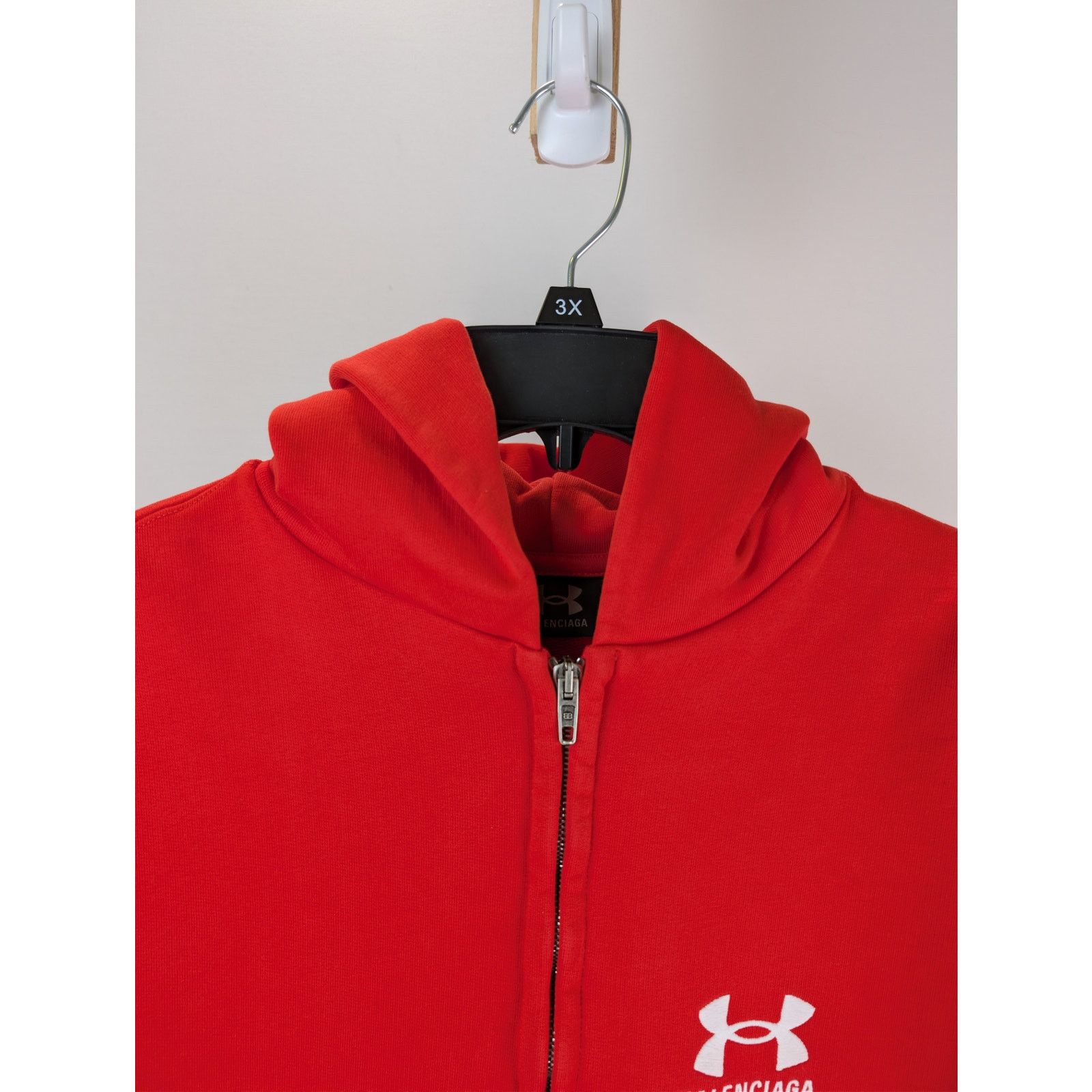 Balenciaga × Under Armour o1rshd1 Zip up Hoodie in Red Size US S / EU 44-46 / 1 - 6 Thumbnail