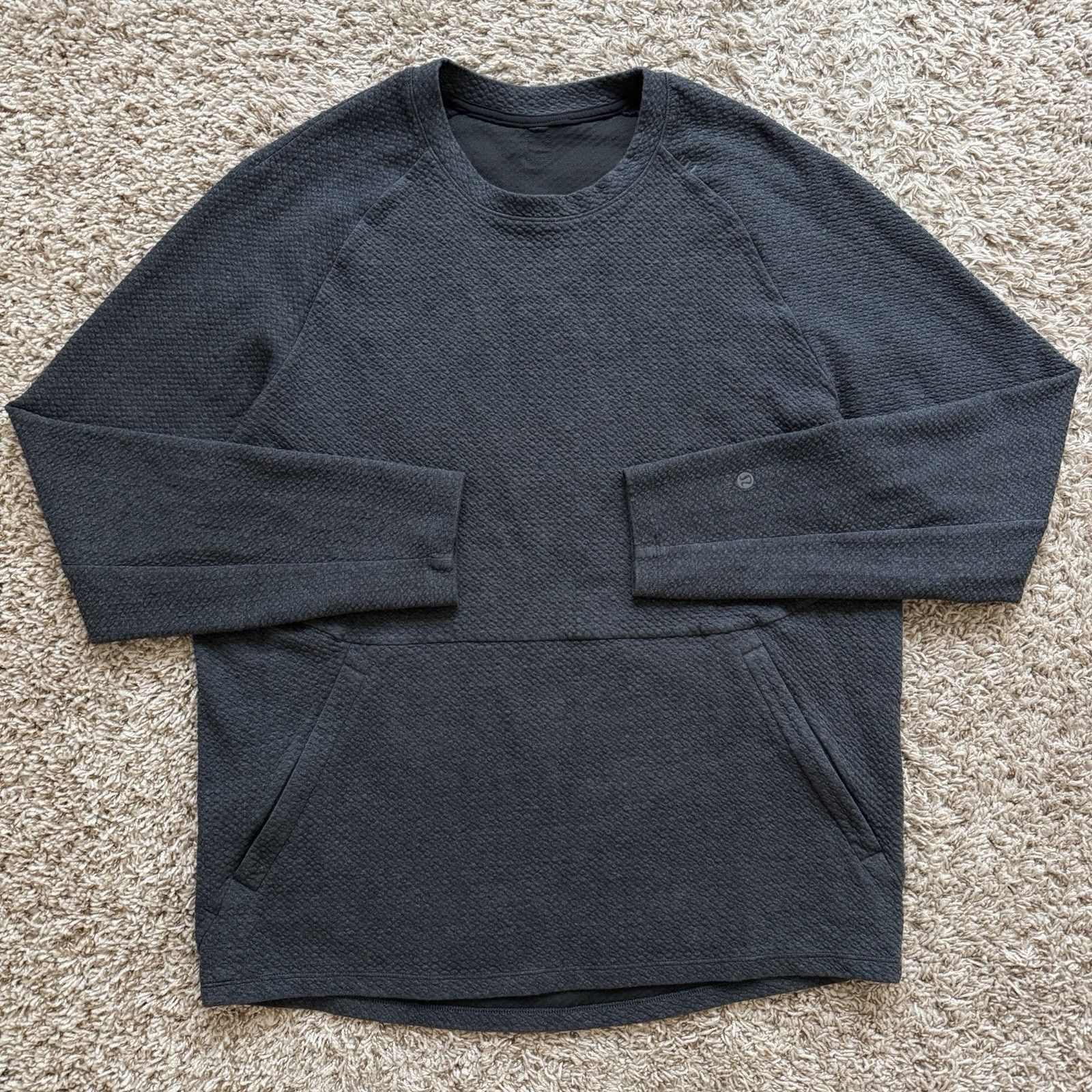 Lululemon Lululemon At Ease Crew Sweatshirt Heather Black Gray Size L Size US L / EU 52-54 / 3 - 1 Thumbnail