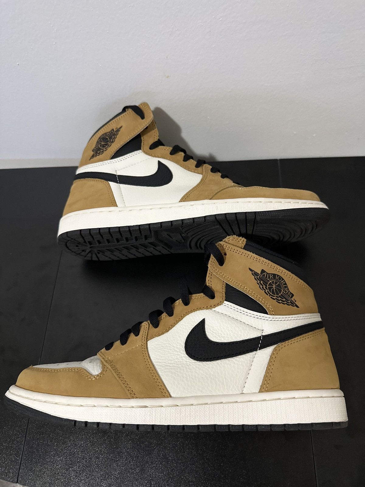 Air Jordan retro 1 rookie