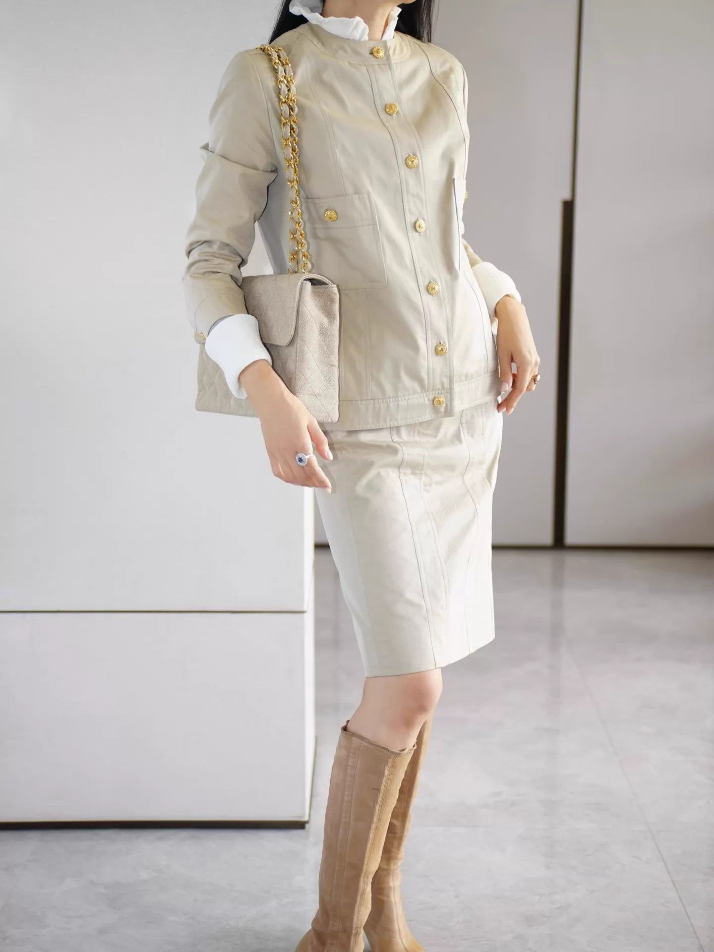 Chanel Chanel Vtg Khaki Utility Suit Skirt Set FR38 Size S / US 4 / IT 40 - 9 Thumbnail