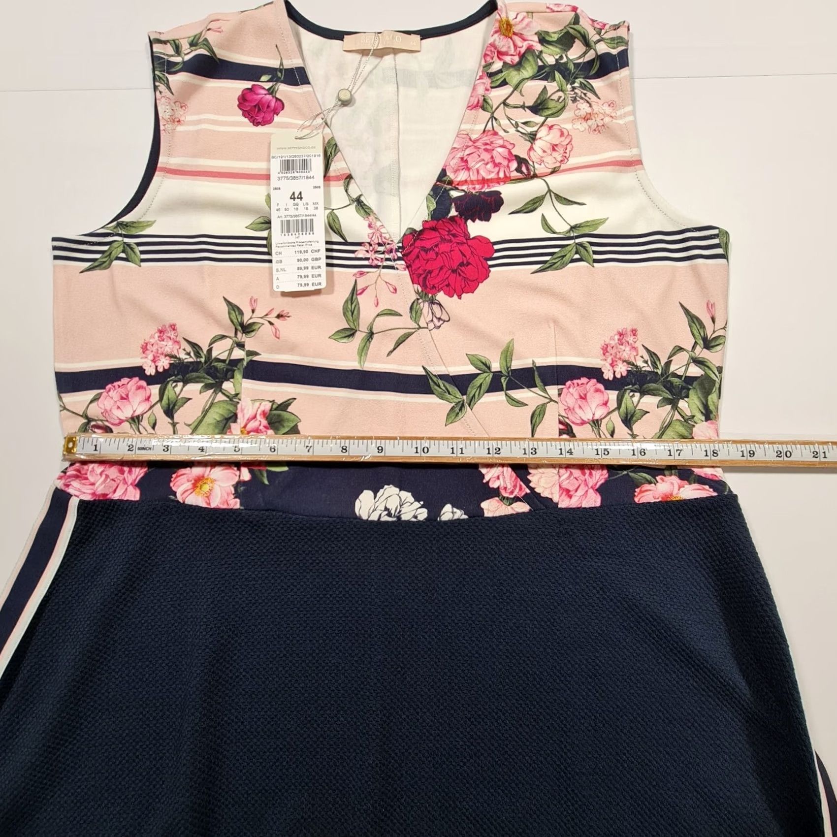 CO Betty & Co Womens Dress Navy Blue Floral Sleeveless Knee Length V-Neck 18 Regular Women’s Dress Size XXL / US 16-18 / IT 52-54 - 6 Thumbnail
