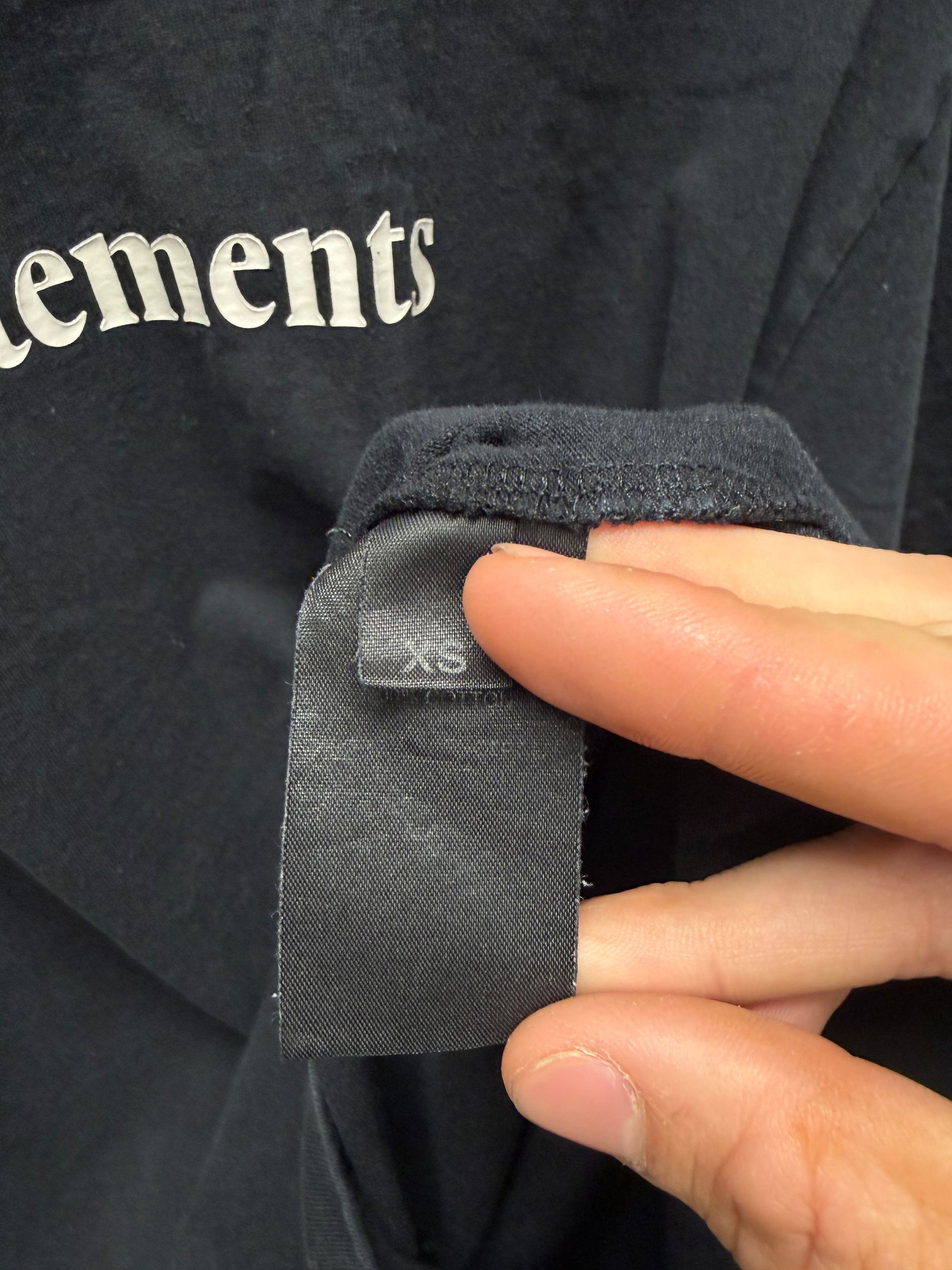 Vetements SS2020 Vetements ‘Shipping Label’ Black Logo T-Shirt Size US XS / EU 42 / 0 - 6 Thumbnail
