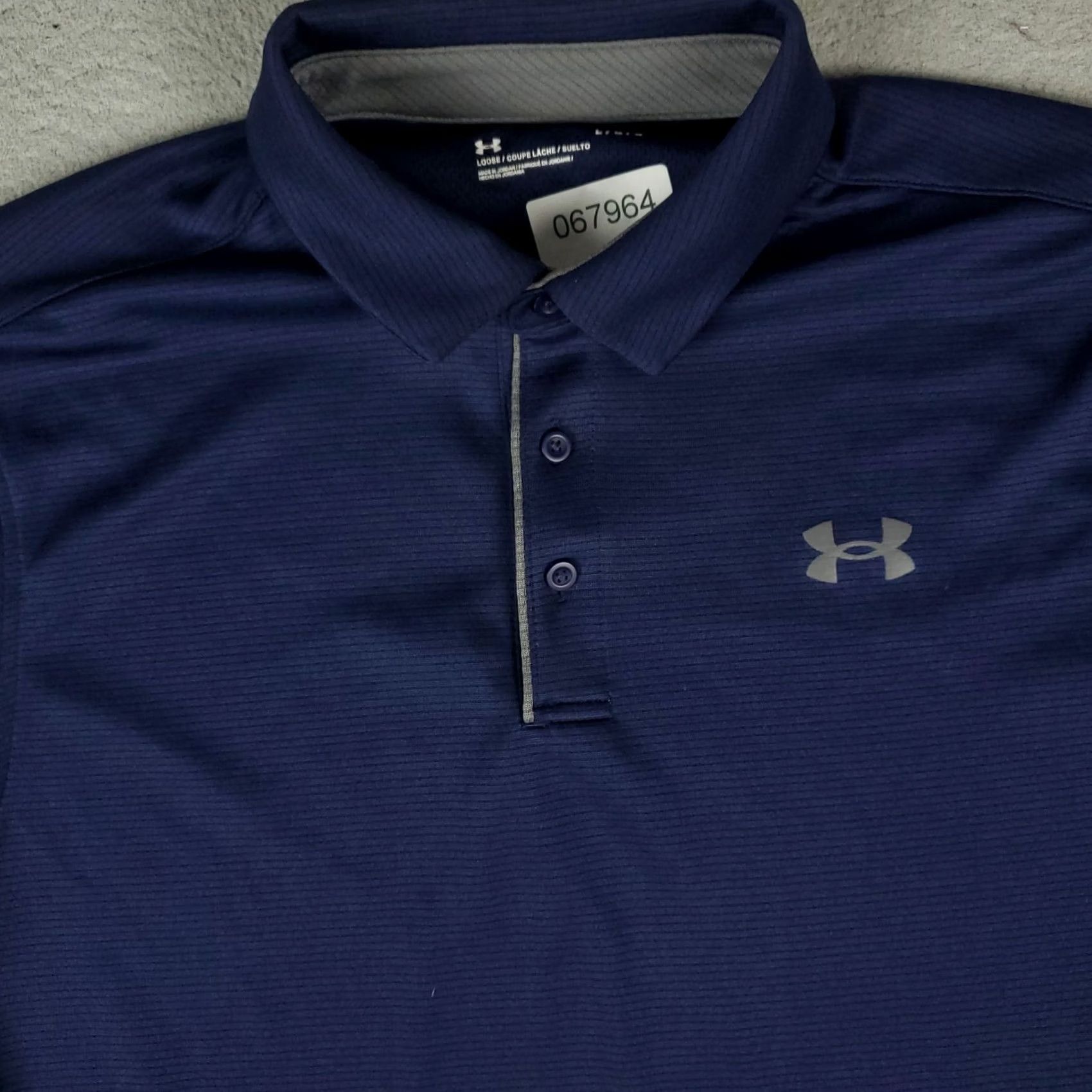 Under Armour Under Armour Polo Shirt Mens Size L Blue Golf Casual Short Sleeve Polo Size US L / EU 52-54 / 3 - 2 Thumbnail