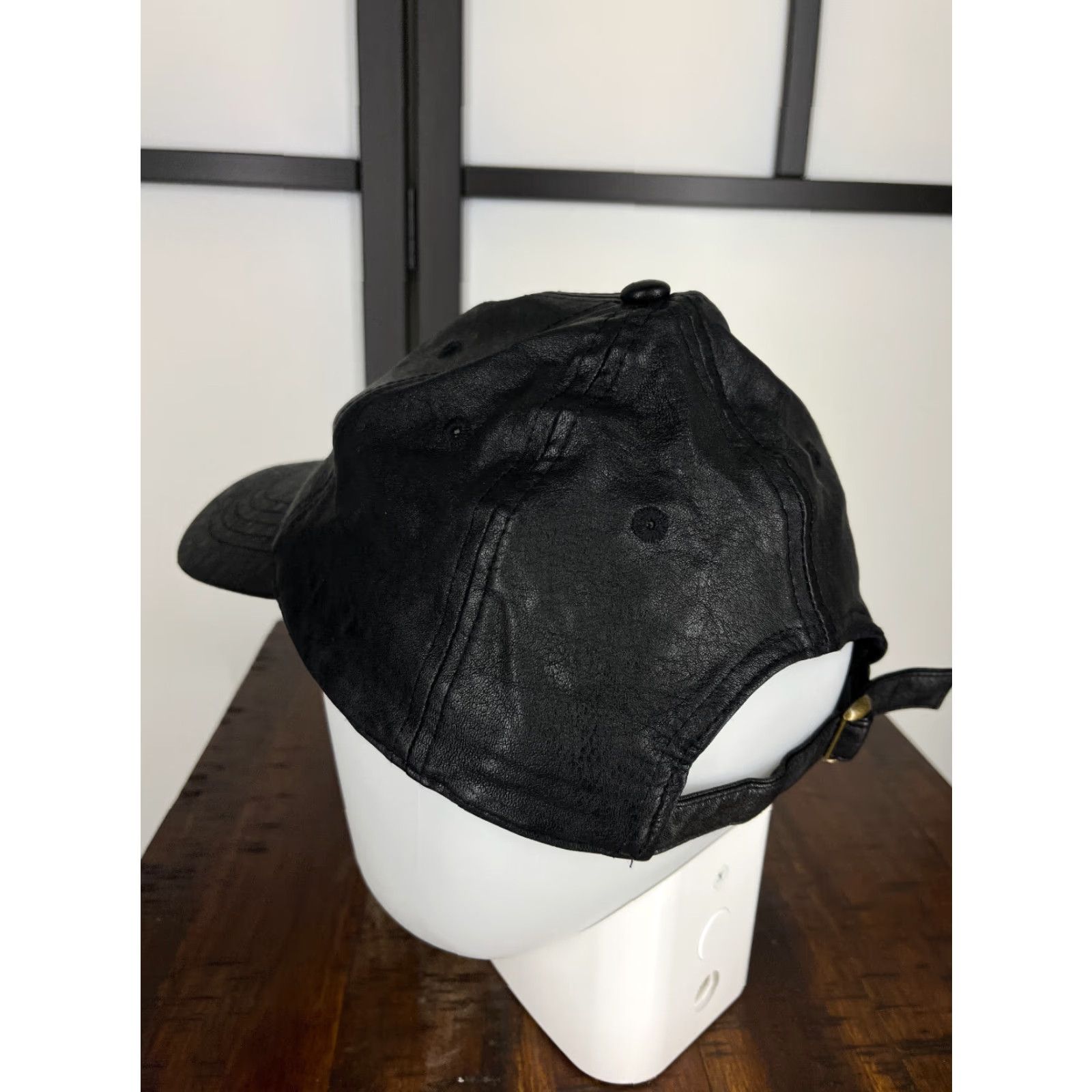 Vintage VINTAGE Black Faux Leather Baseball Cap Adjustable Adult One Size 70s 80s 90s Mens Size ONE SIZE - 5 Thumbnail