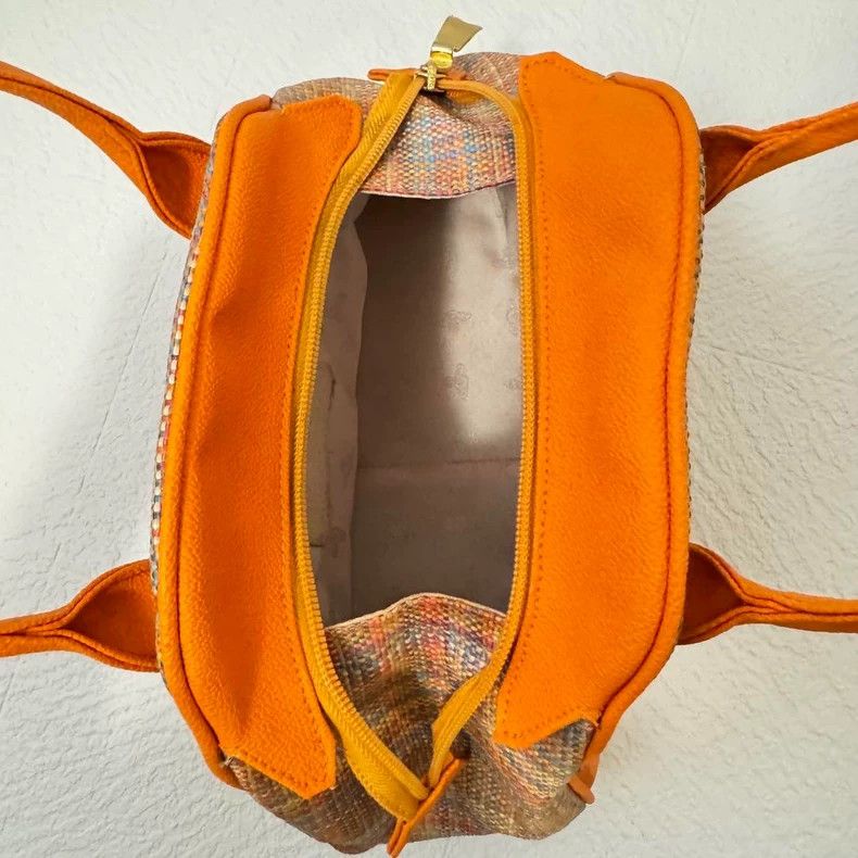 Other Vivienne Westwood size os Orange color striped woven bowlin Size ONE SIZE - 9 Thumbnail