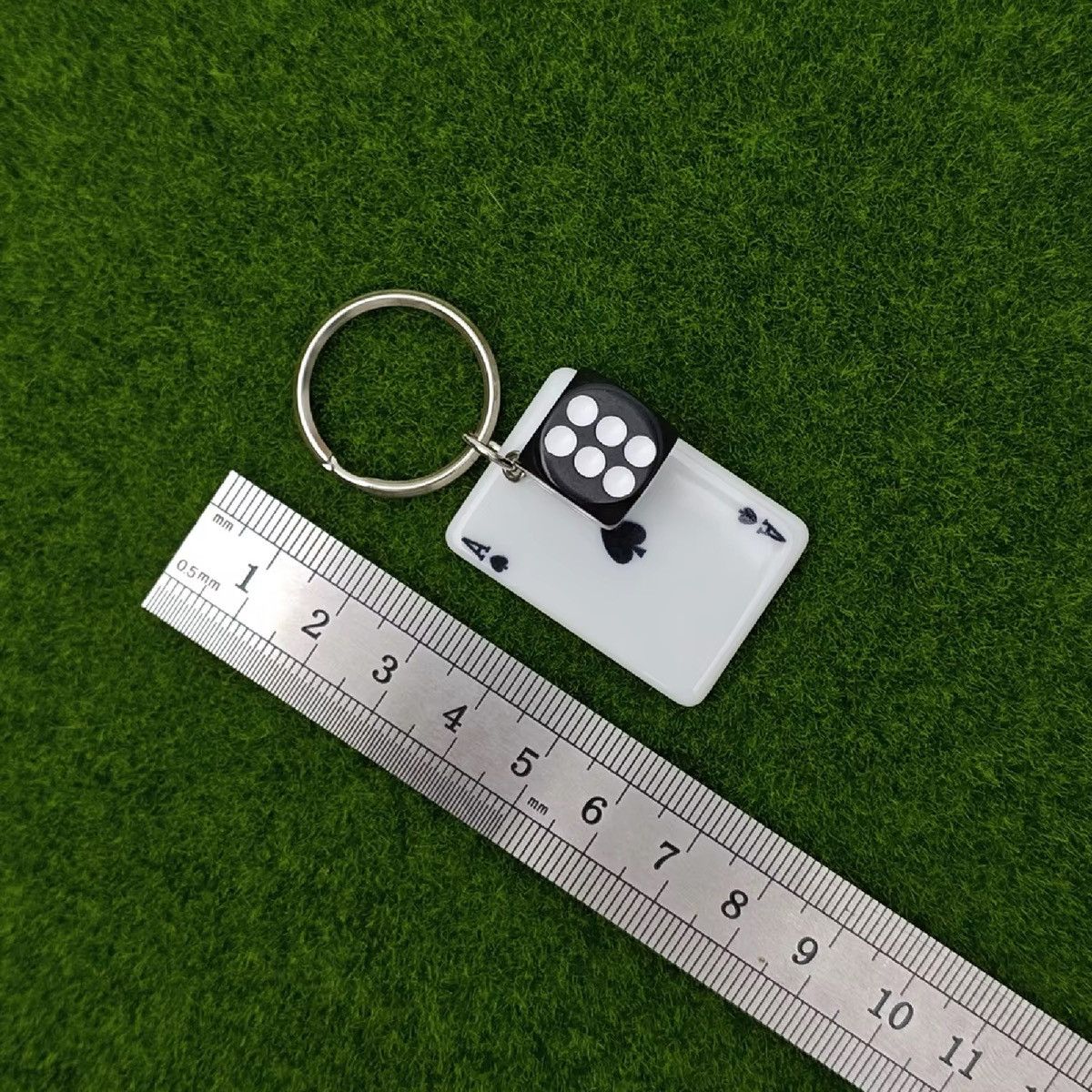 Jewelry Streetwear Poker Playing Cards Keychain Carabiner Size ONE SIZE - 4 Thumbnail