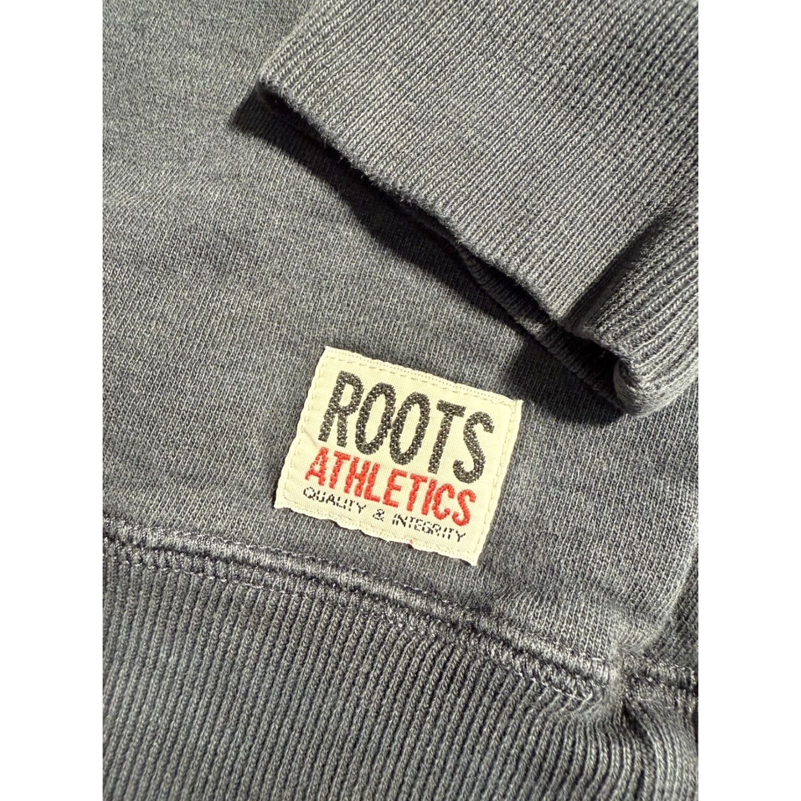 Roots VINTAGE Roots Sweatshirt Navy Blue L Mens Size Large Size US L / EU 52-54 / 3 - 4 Thumbnail