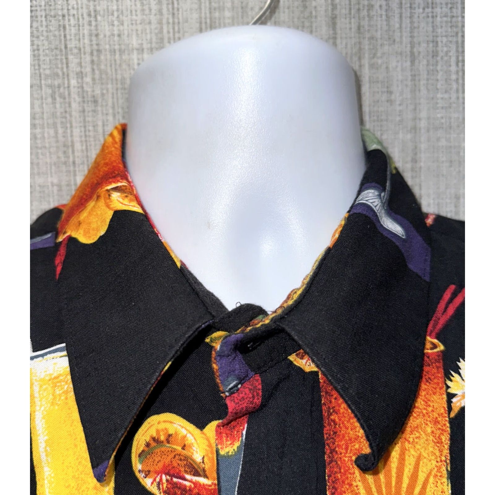 ALOHAS Monticerutti Men's Hawaiian Shirt L Multi Color Cocktail Print Short Sleeve Rayon Button-Up Men's Clothing Size US L / EU 52-54 / 3 - 3 Thumbnail