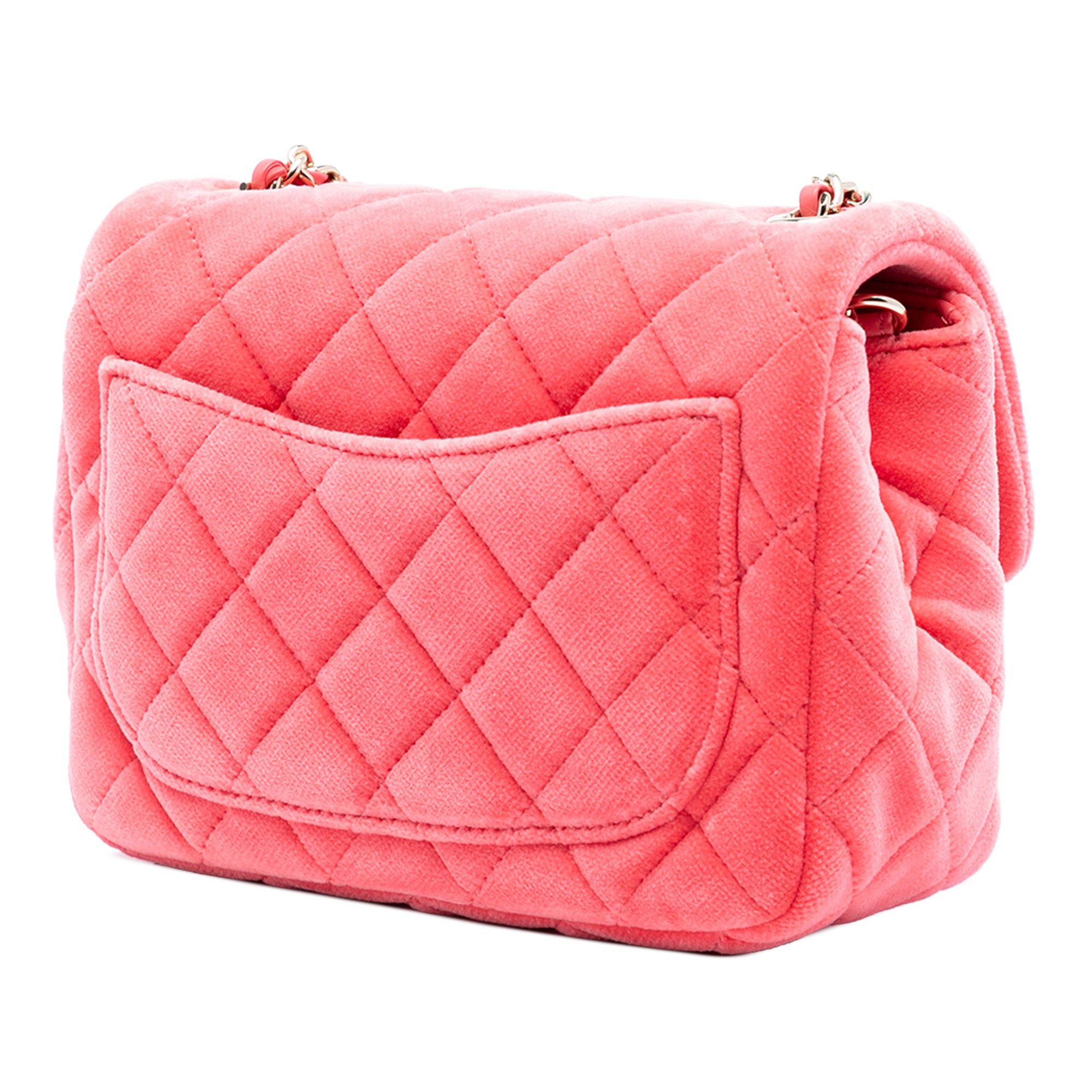 Chanel Mini Square Classic Velvet Pearl Crush Single Flap Size ONE SIZE - 1 Thumbnail